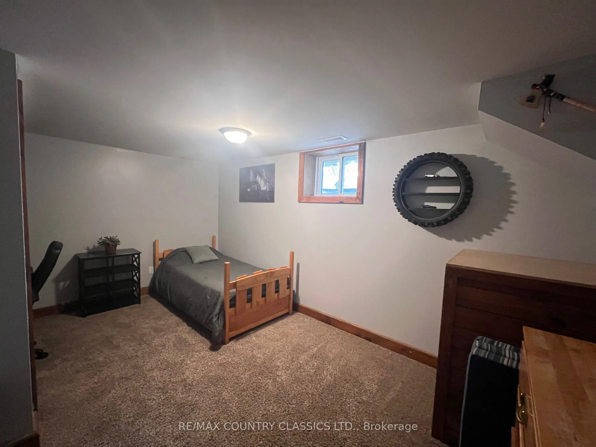 86 Scriven Road