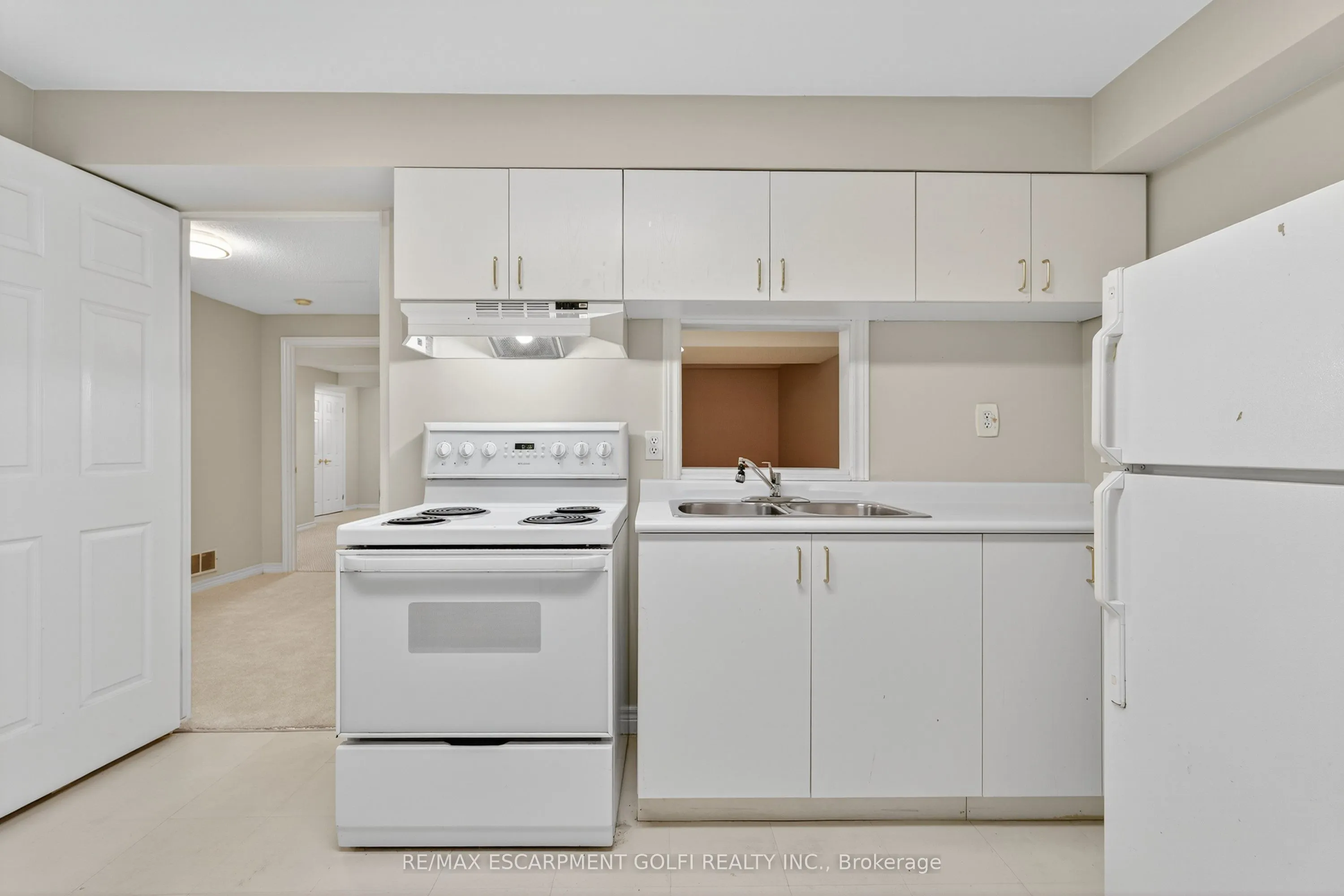 810 Golf Links Road, #2