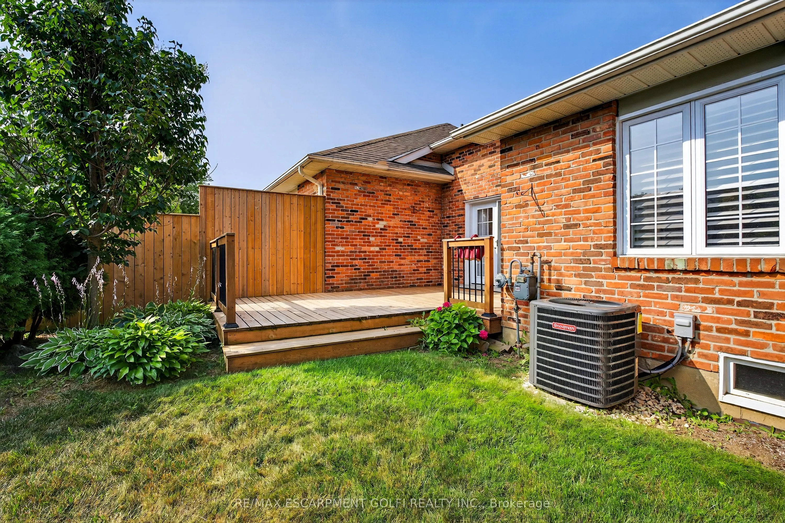 810 Golf Links Road, #2