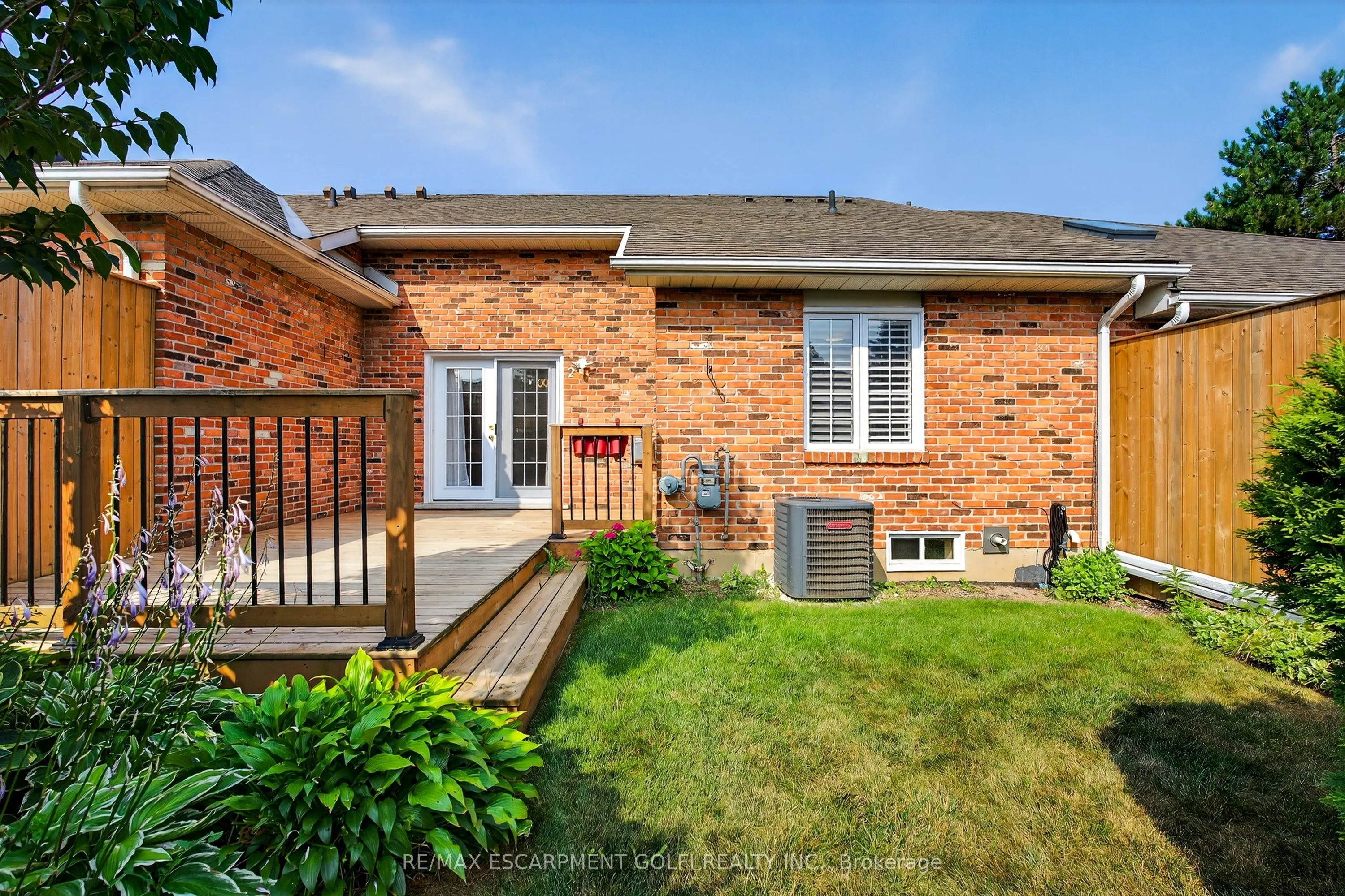 810 Golf Links Road, #2