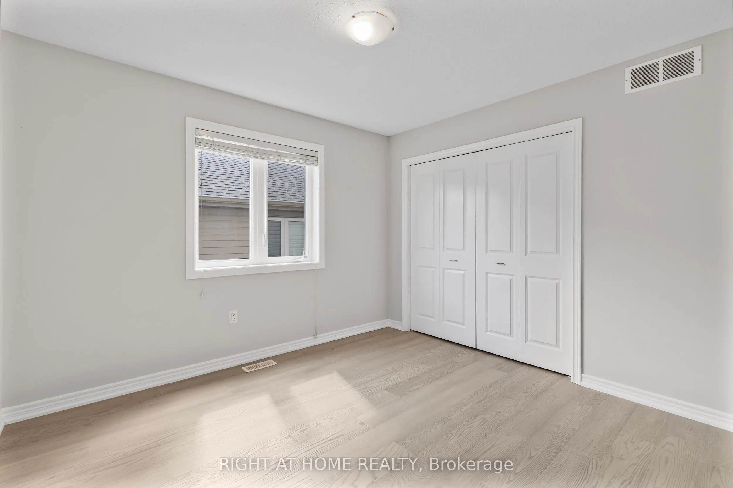 84 Couling Crescent