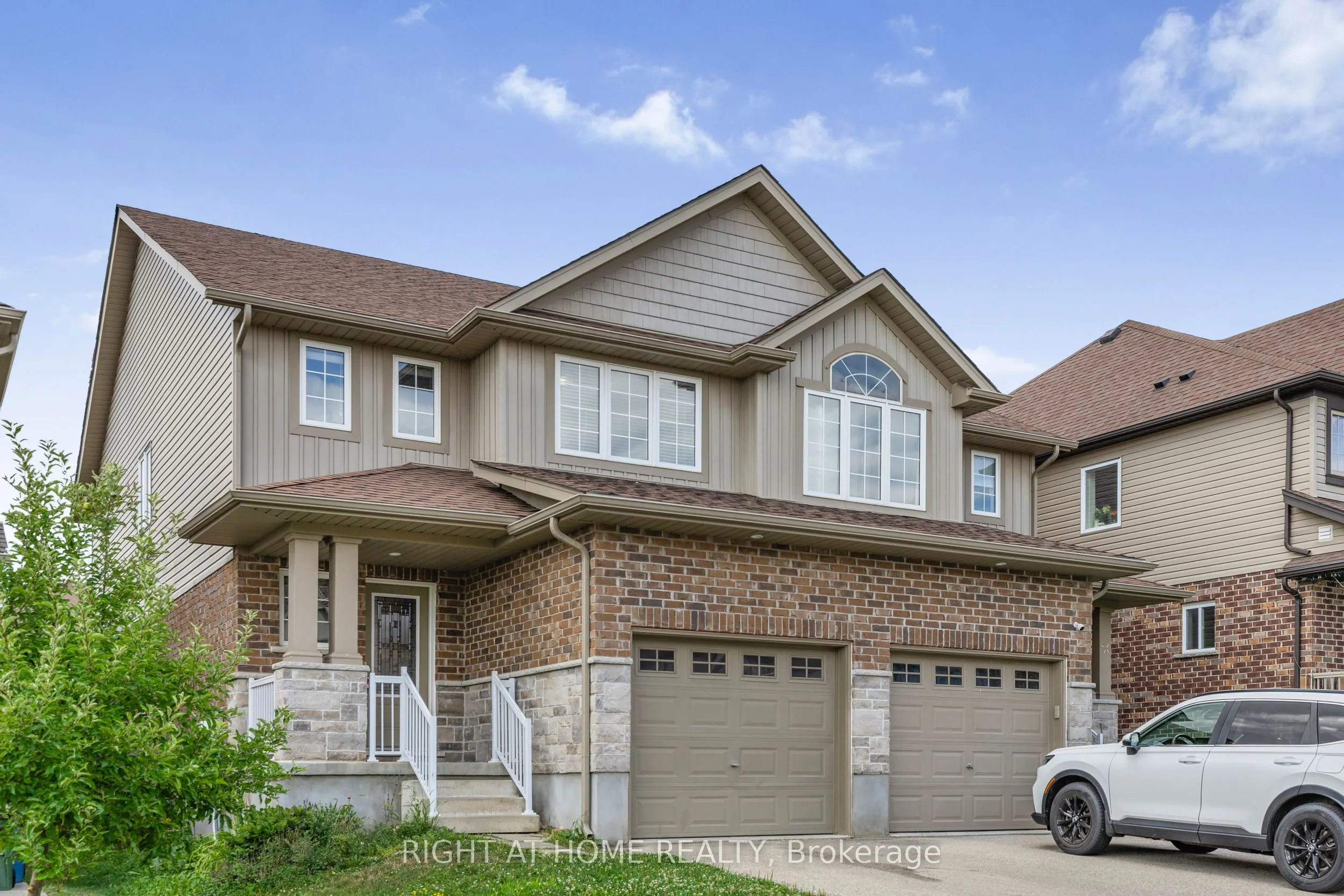 84 Couling Crescent