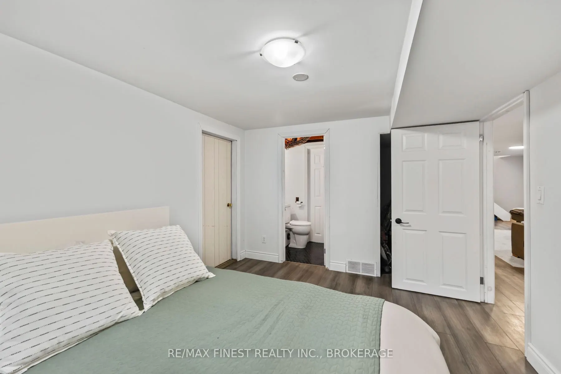 2090 Burbrook Road