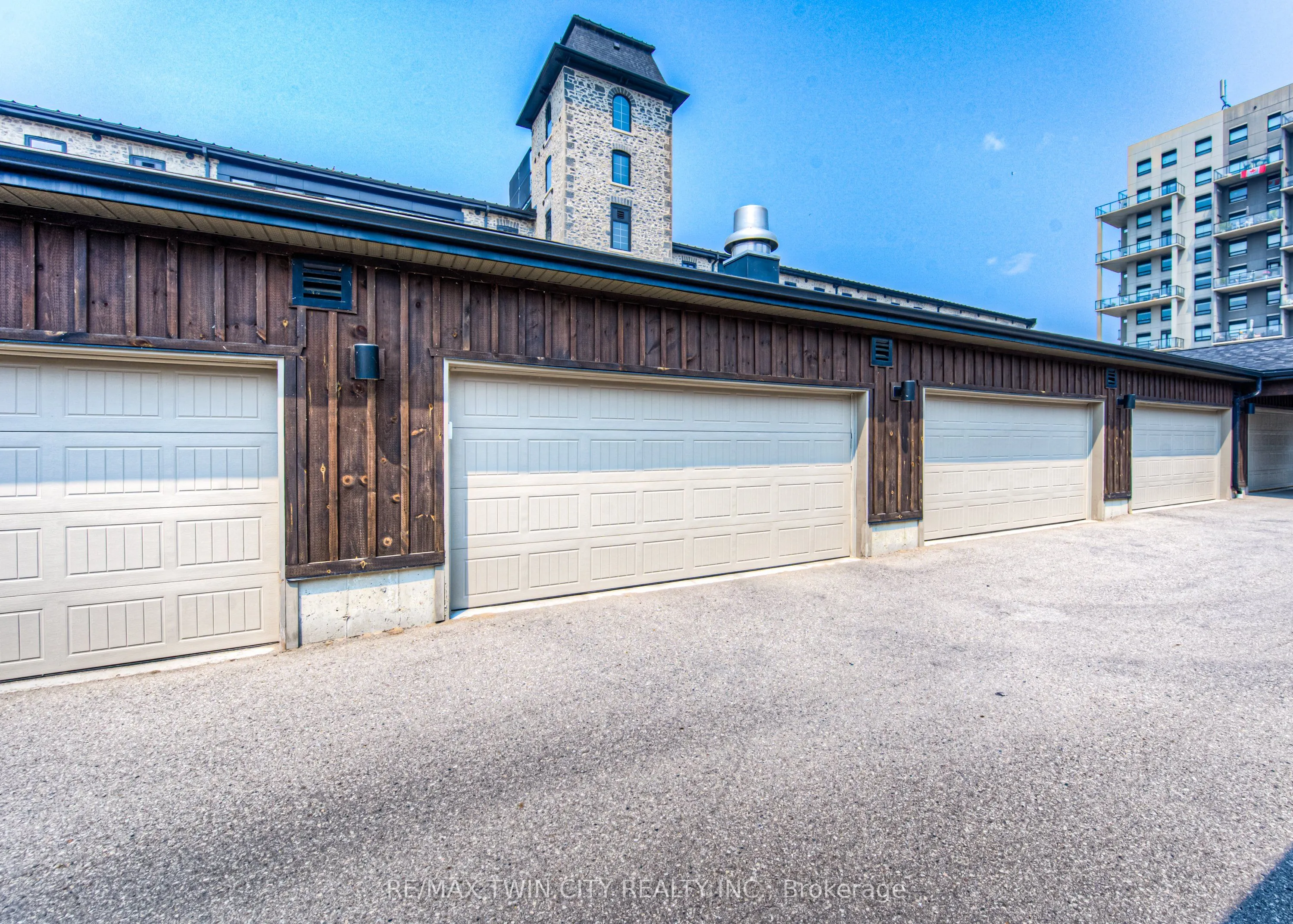 19 Guelph Avenue, #107