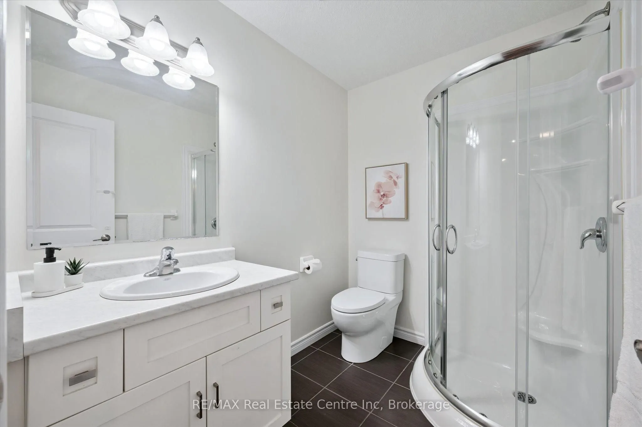 68 York Road, #B