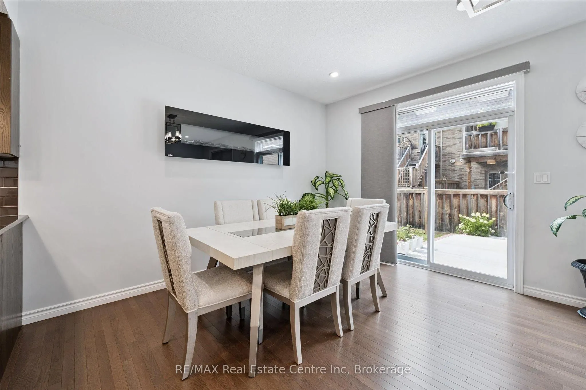 68 York Road, #B