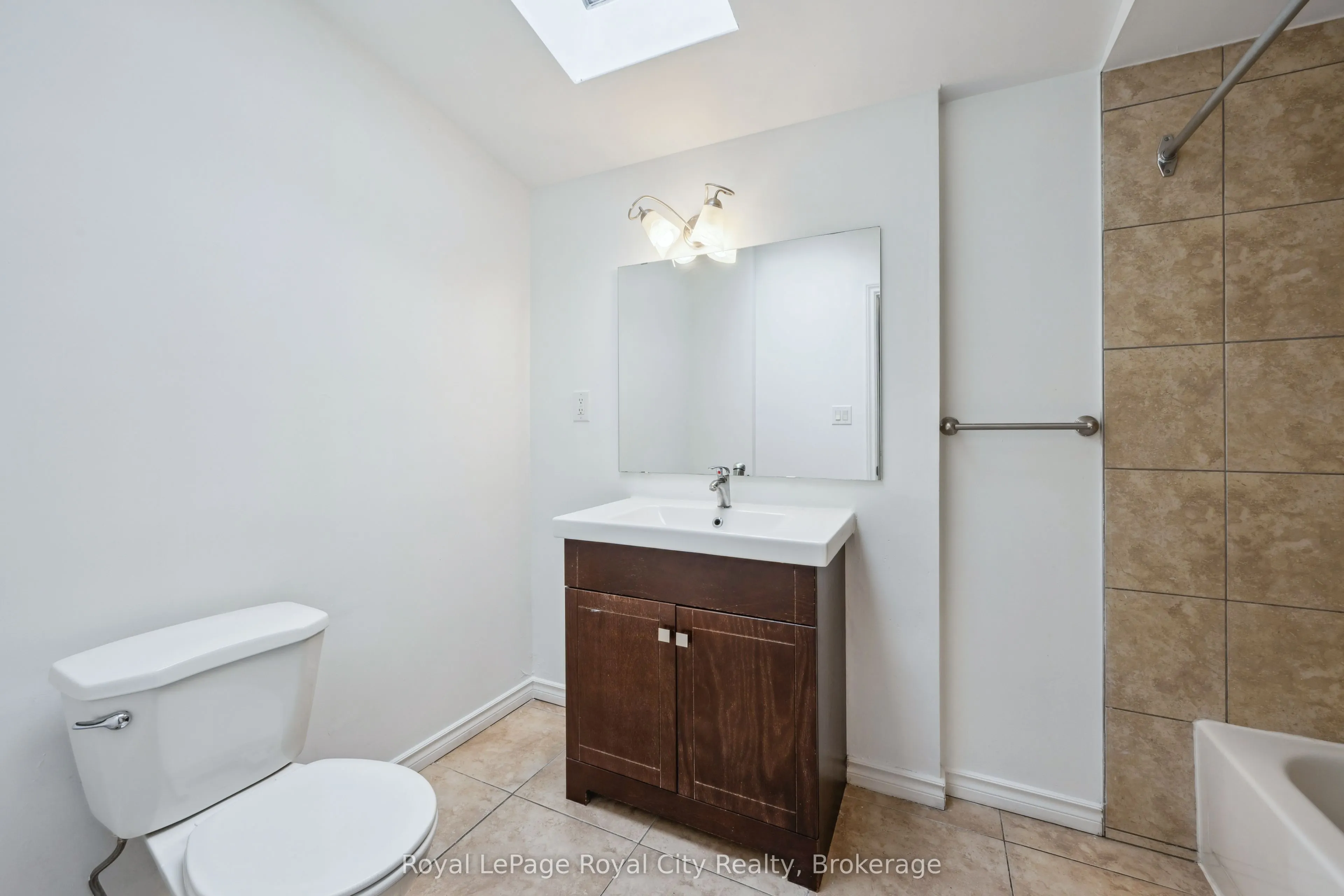 169 Edinburgh Road N