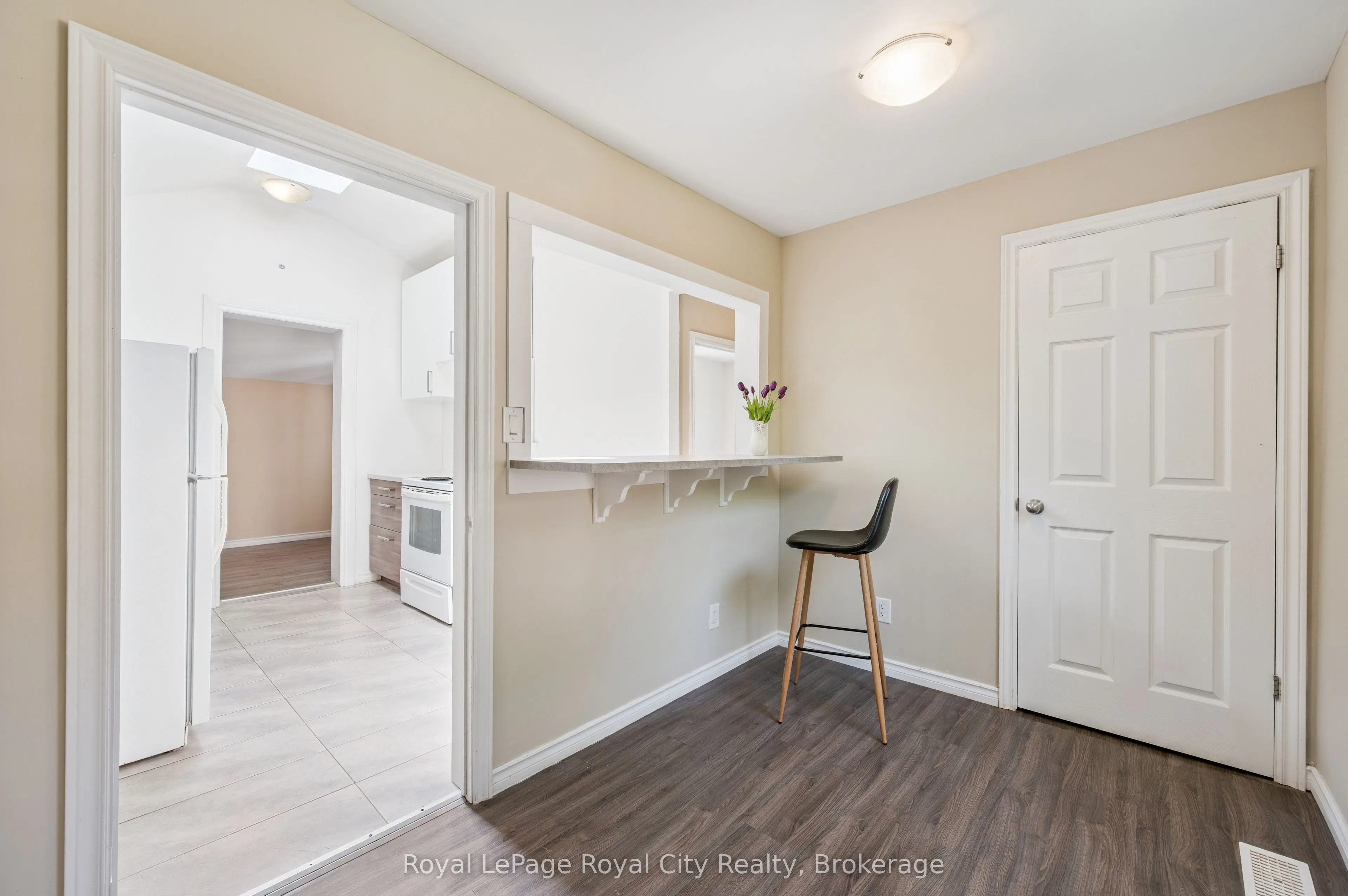 169 Edinburgh Road N