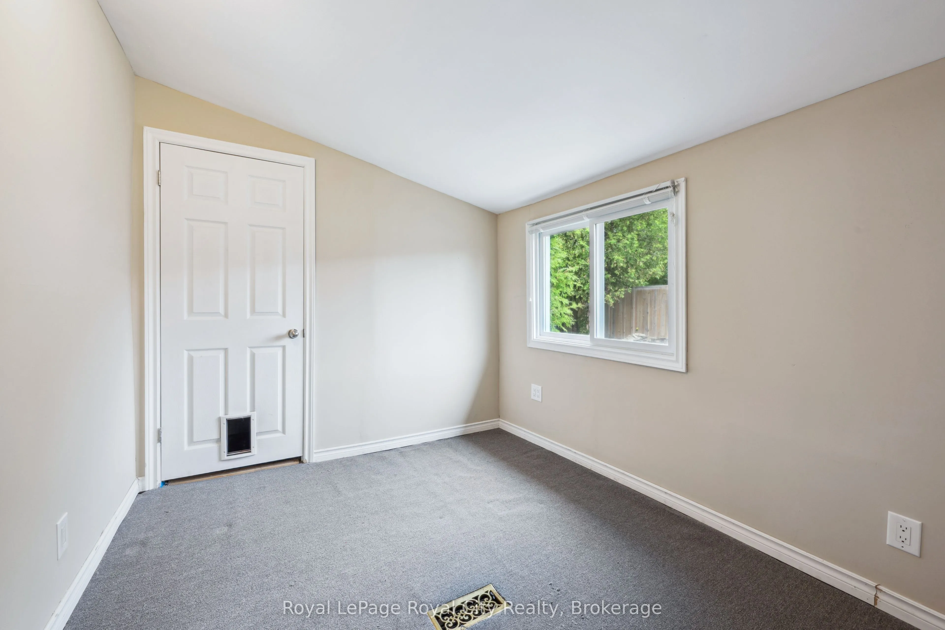 169 Edinburgh Road N