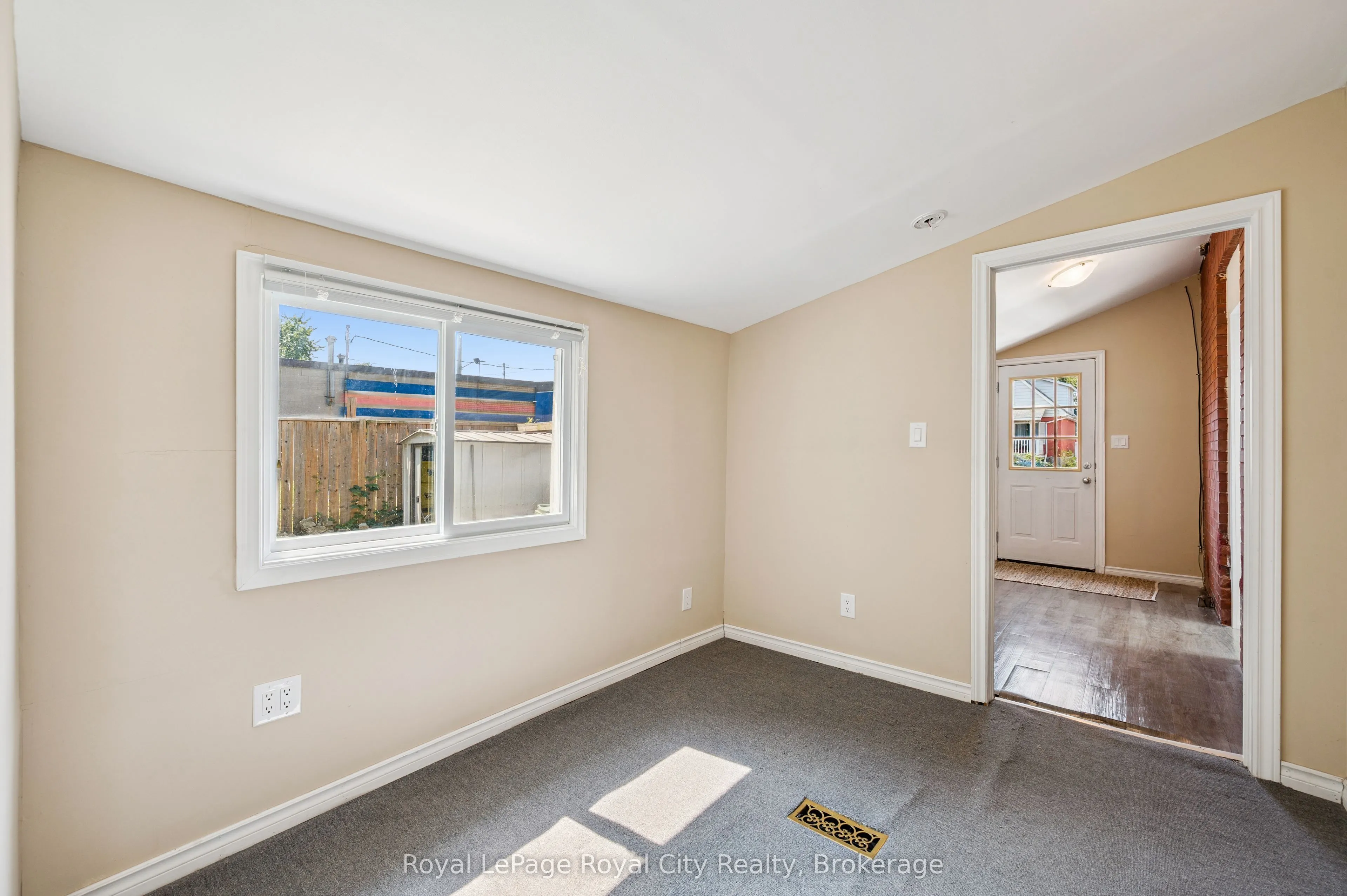 169 Edinburgh Road N