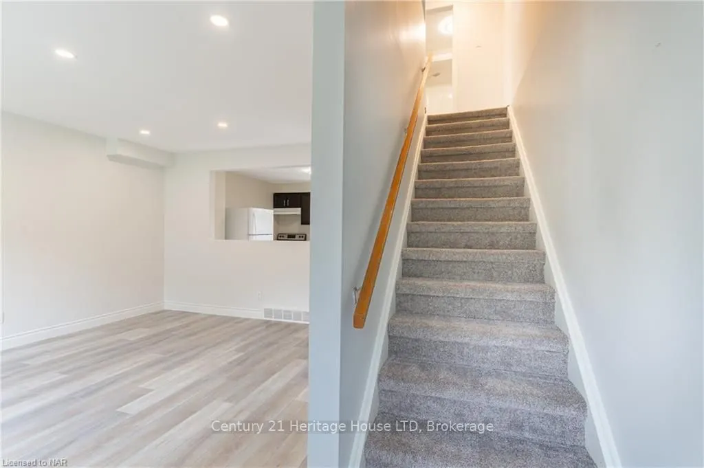 78 SILVAN Drive