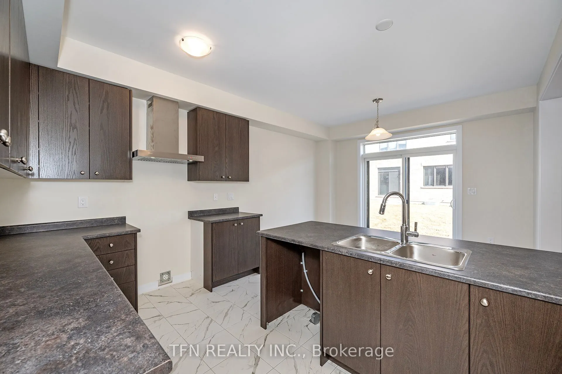 71 Wintergreen Crescent