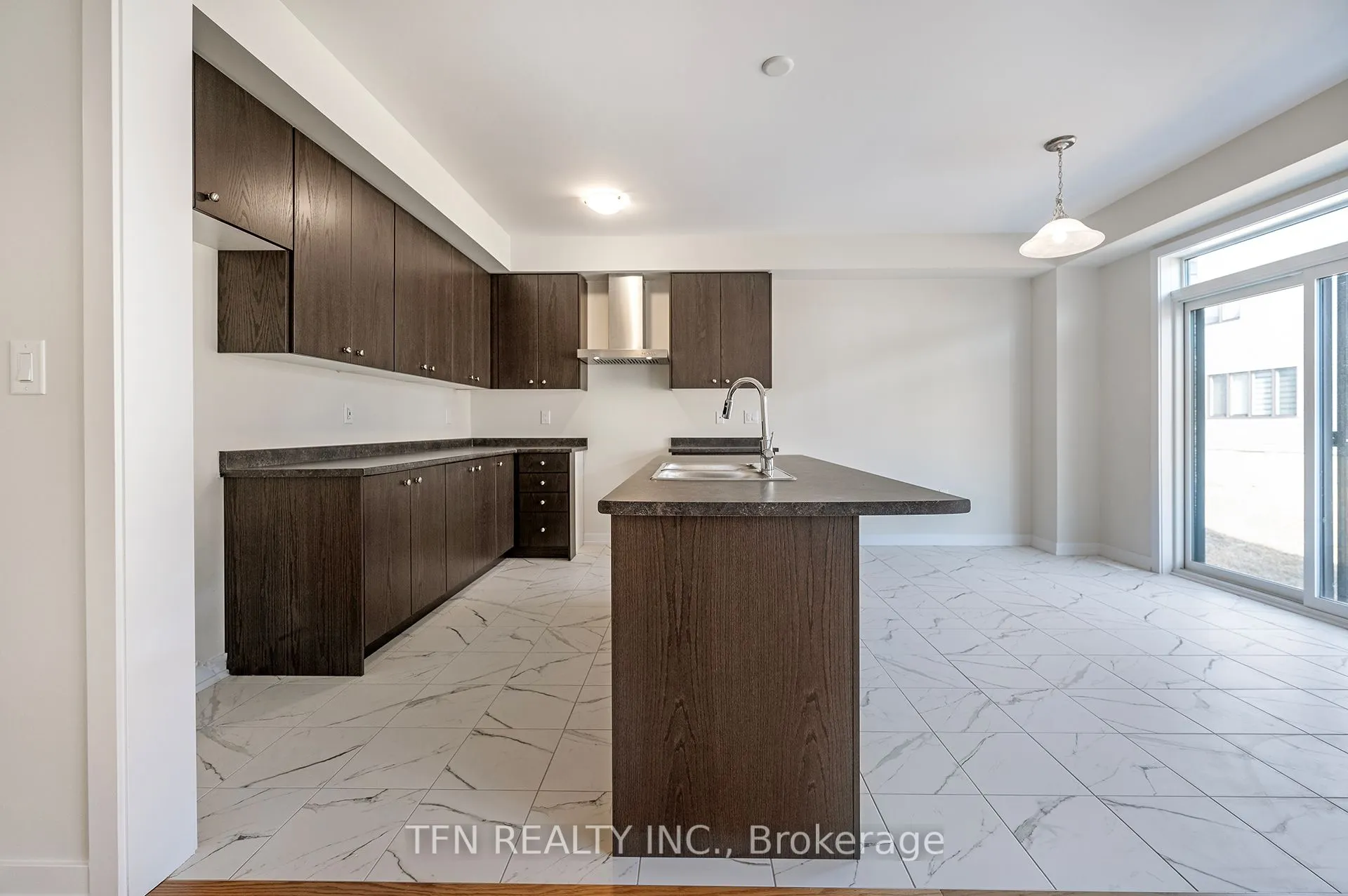 71 Wintergreen Crescent