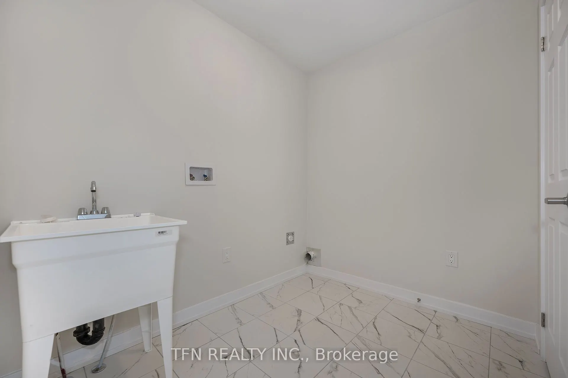 71 Wintergreen Crescent