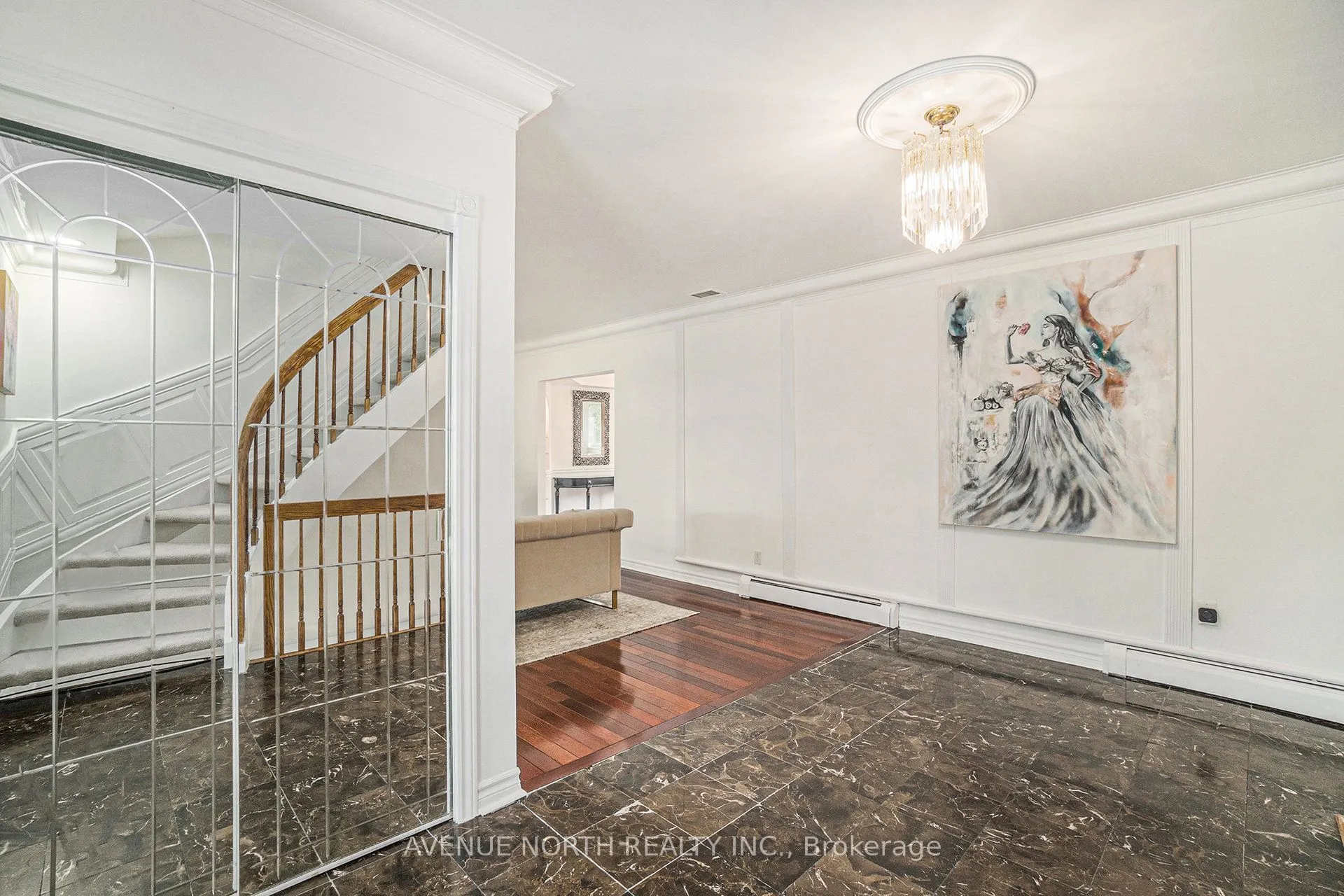 6 Mosgrove Avenue