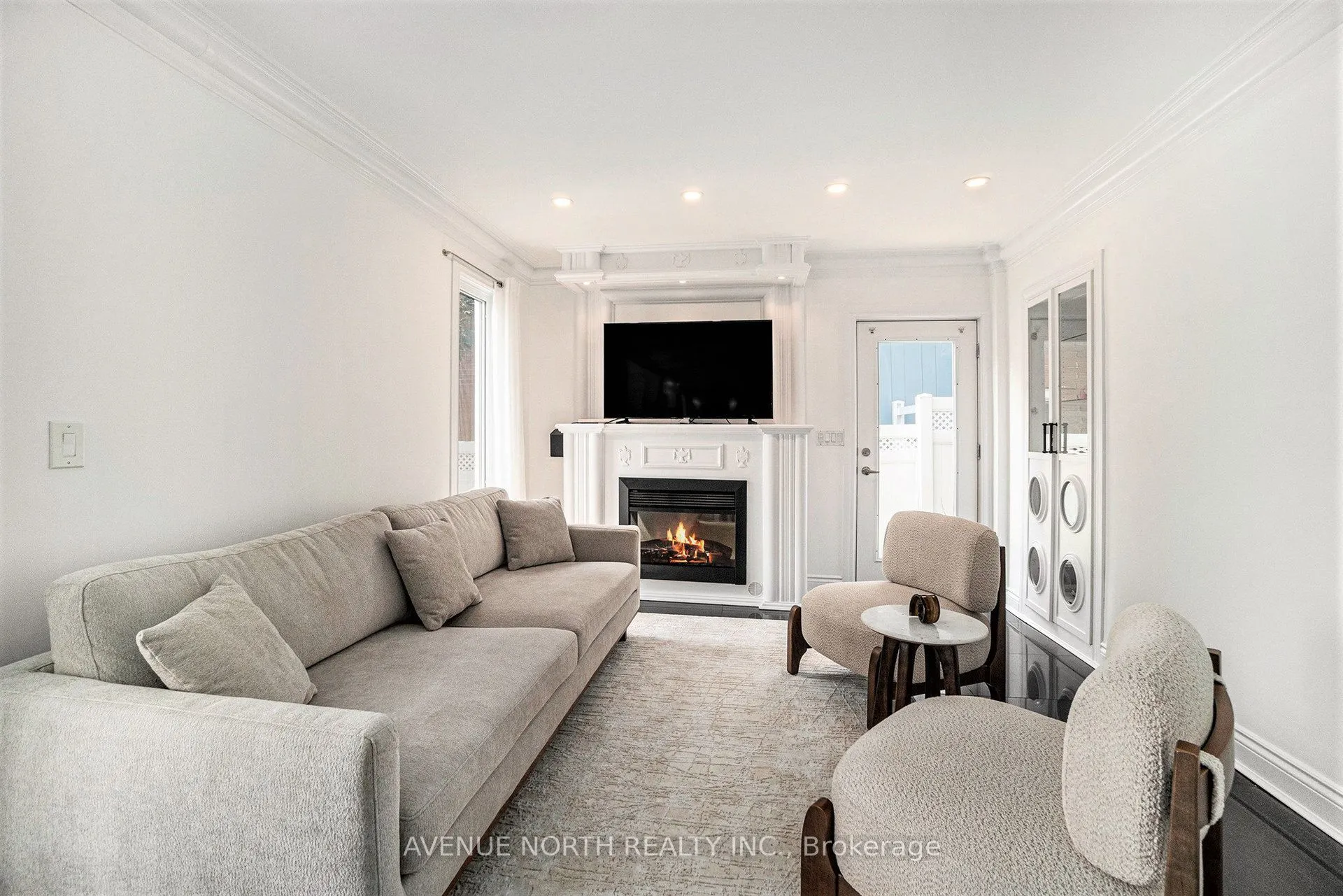 6 Mosgrove Avenue