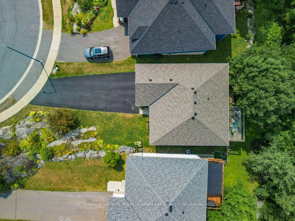 9 Avery Court