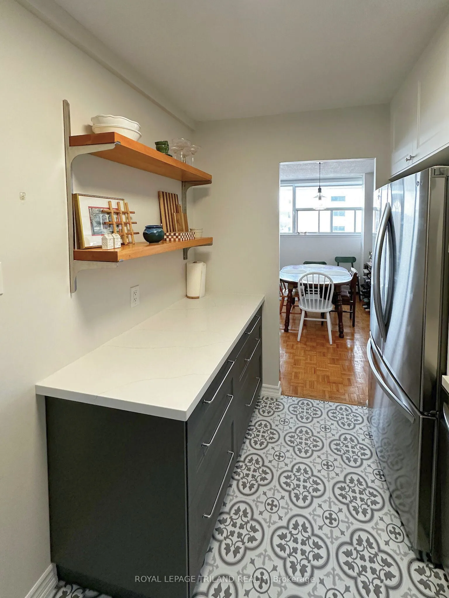 215 Glenridge Avenue, #901