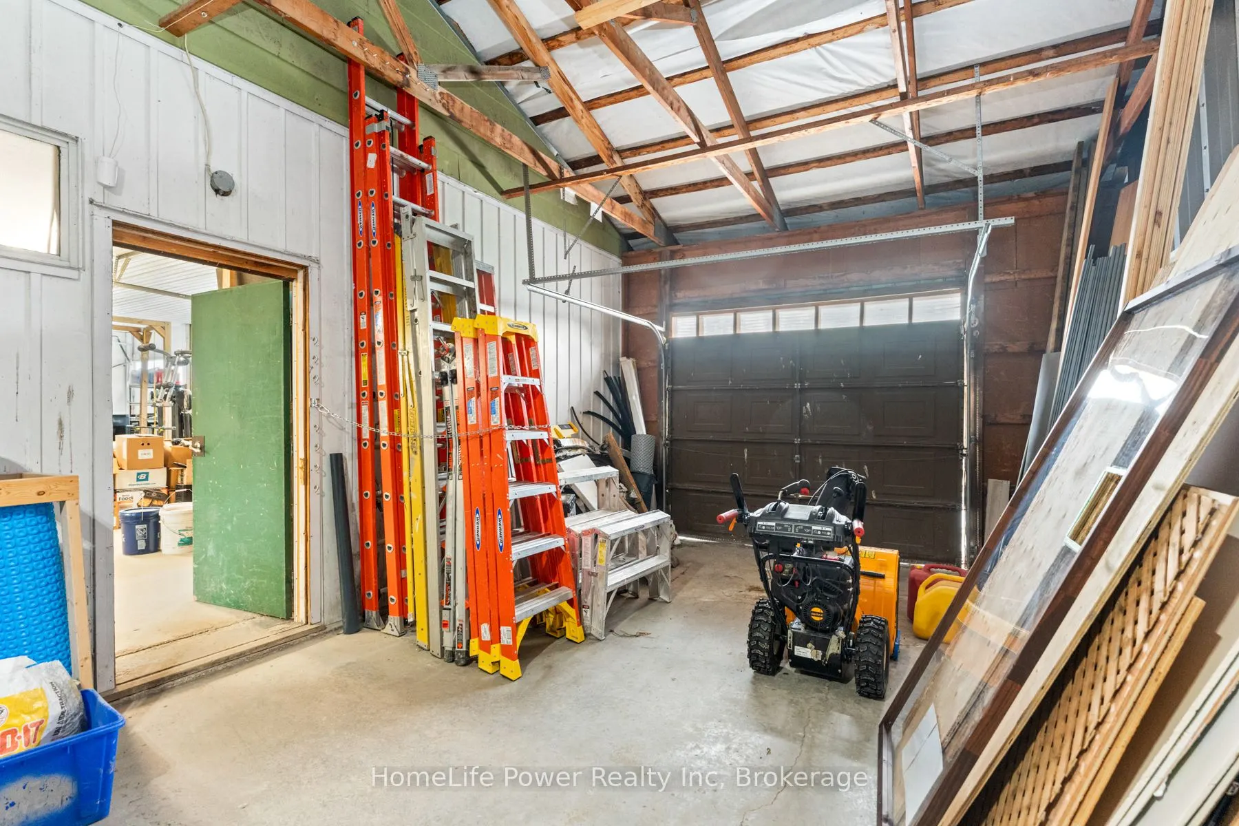 8262 County Road 2 Highway