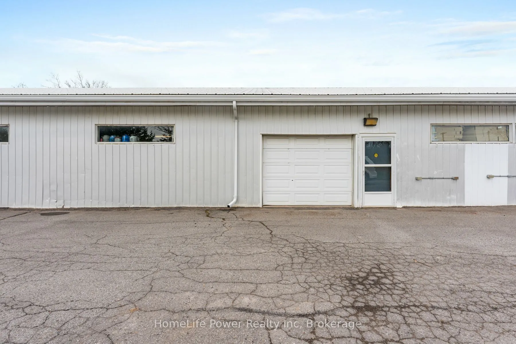 8262 County Road 2 Highway