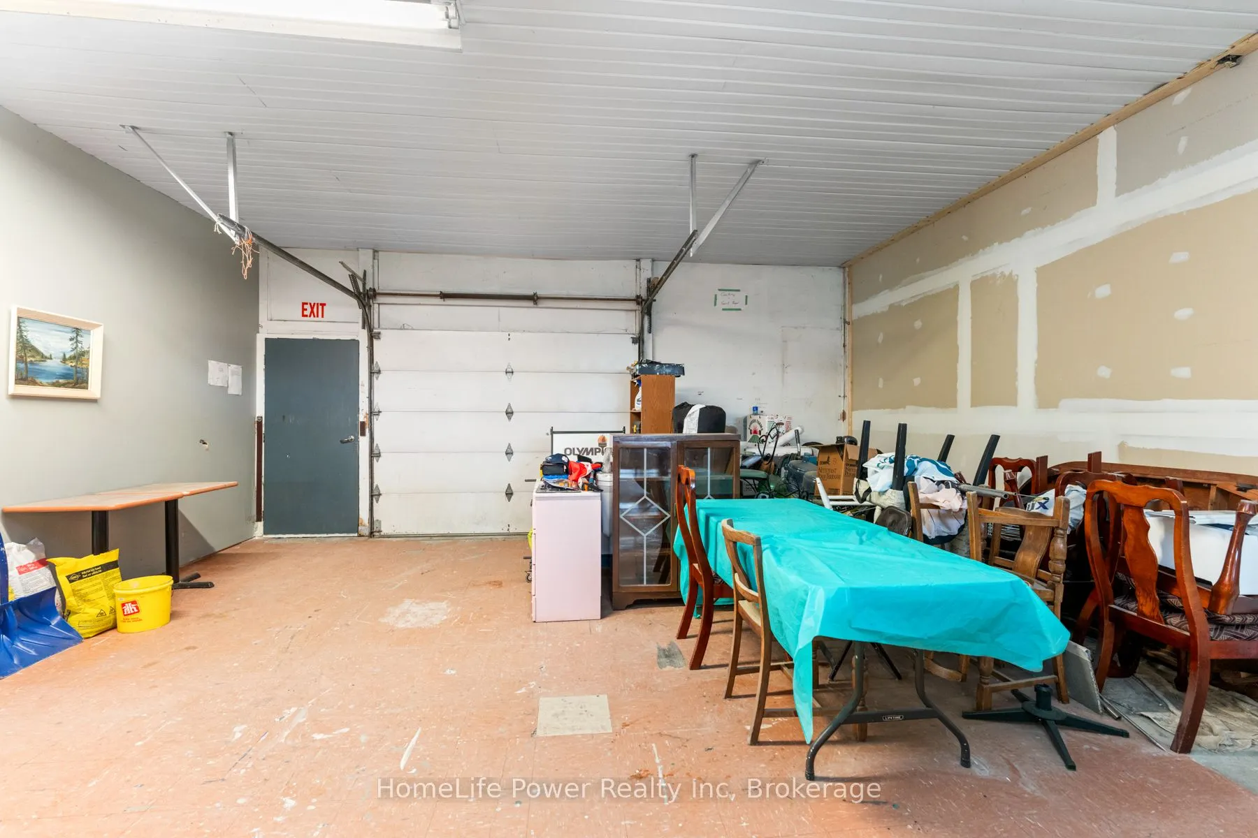 8262 County Road 2 Highway