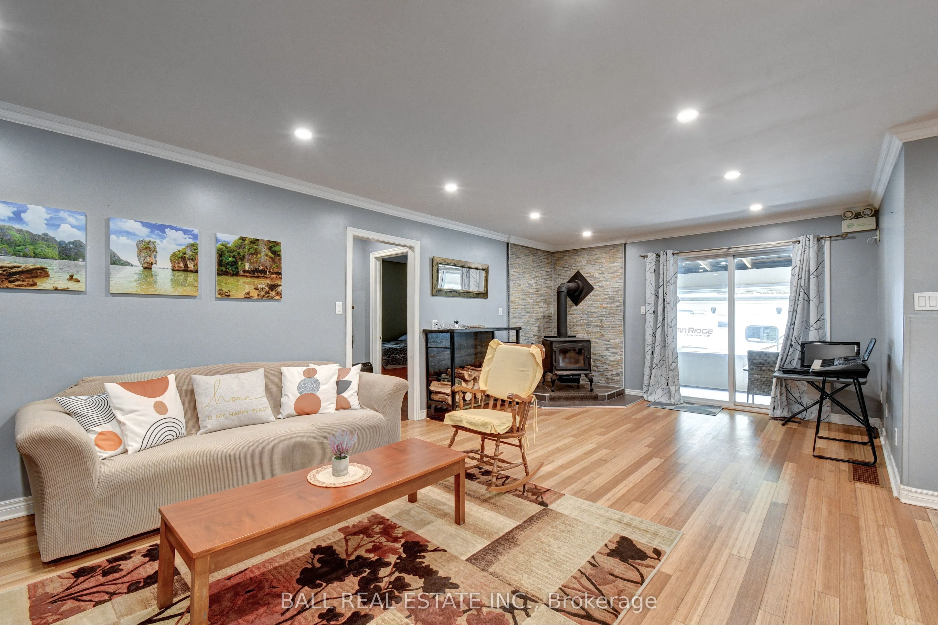 2884 Old Hastings Road