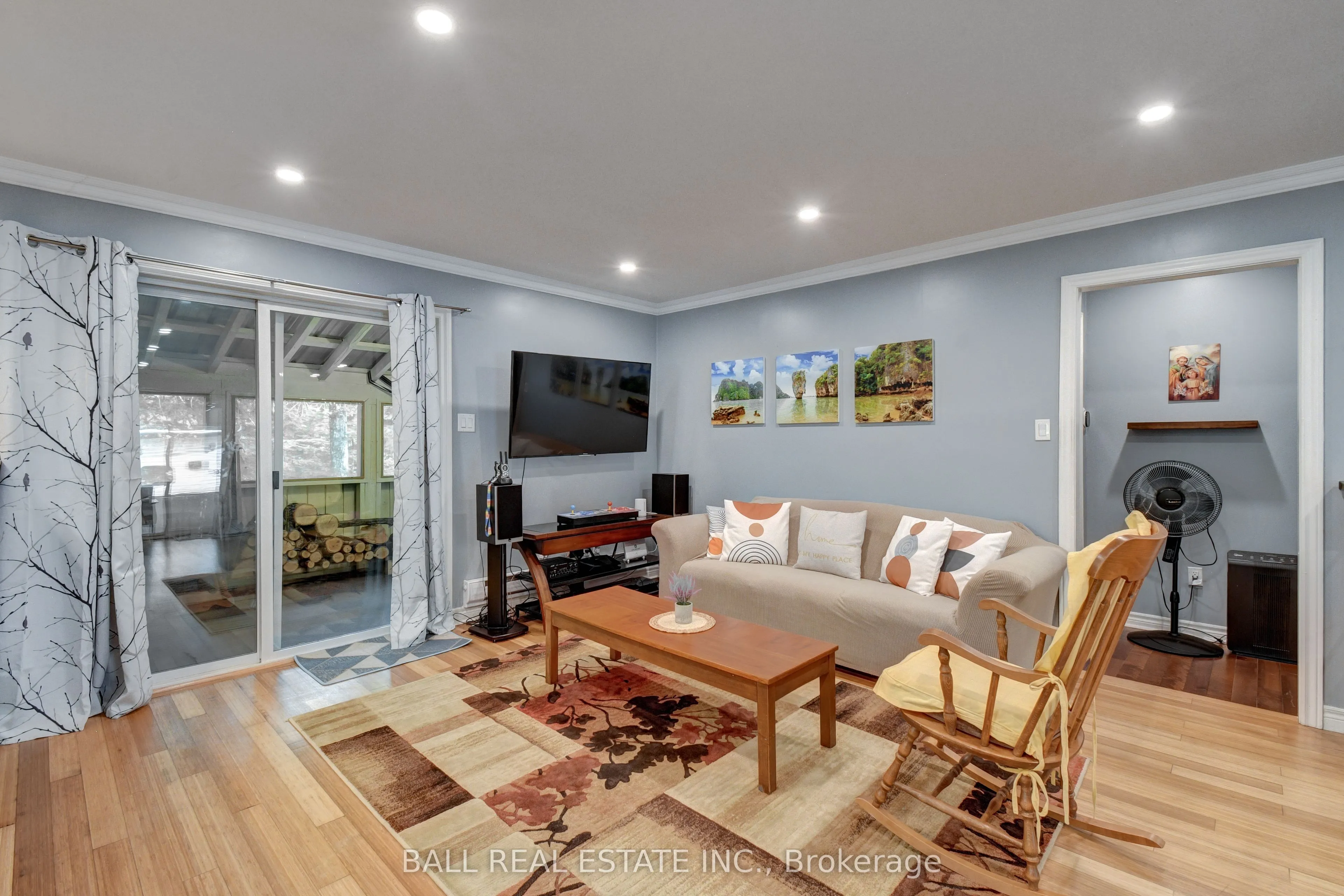 2884 Old Hastings Road