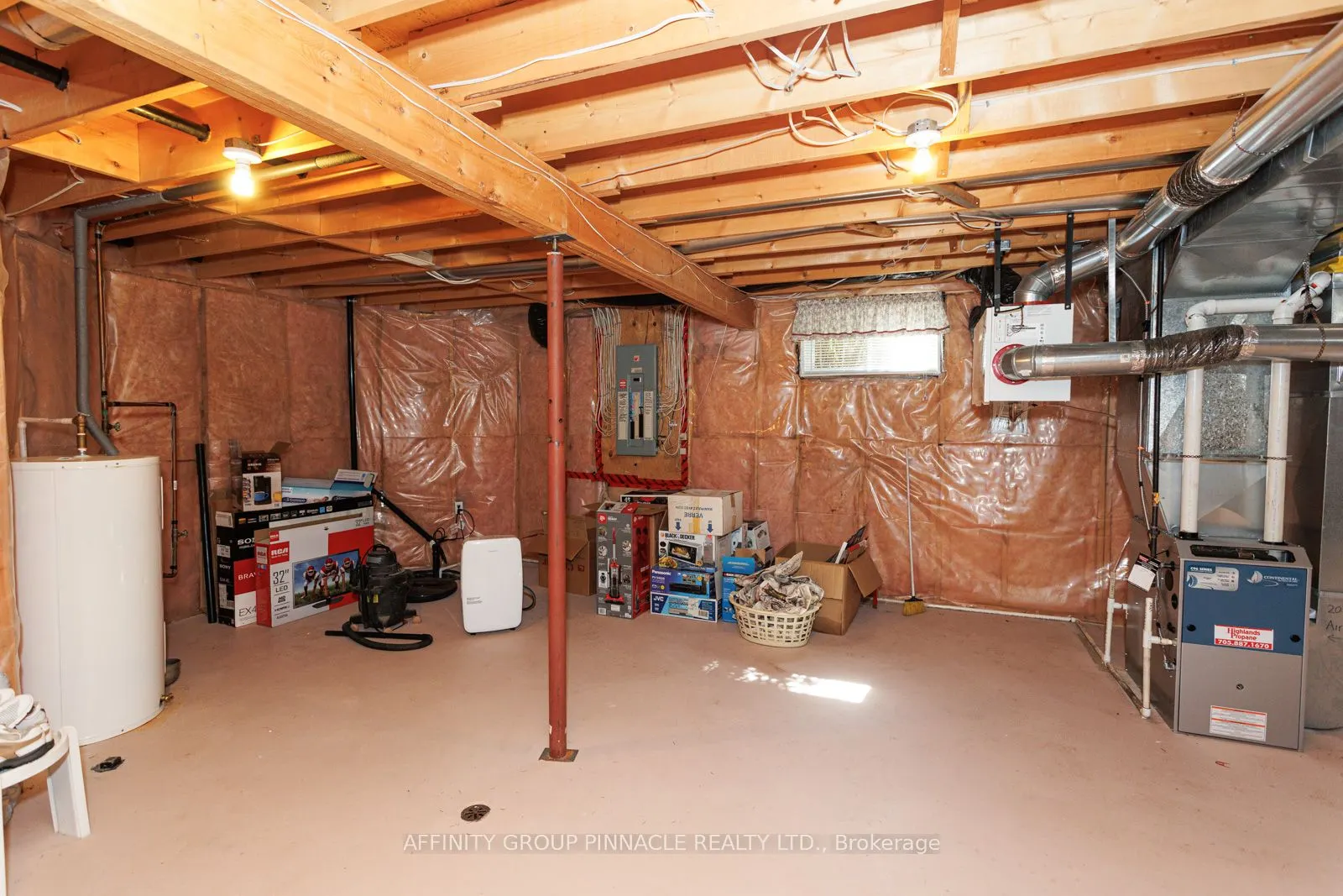 16 Hillview Drive