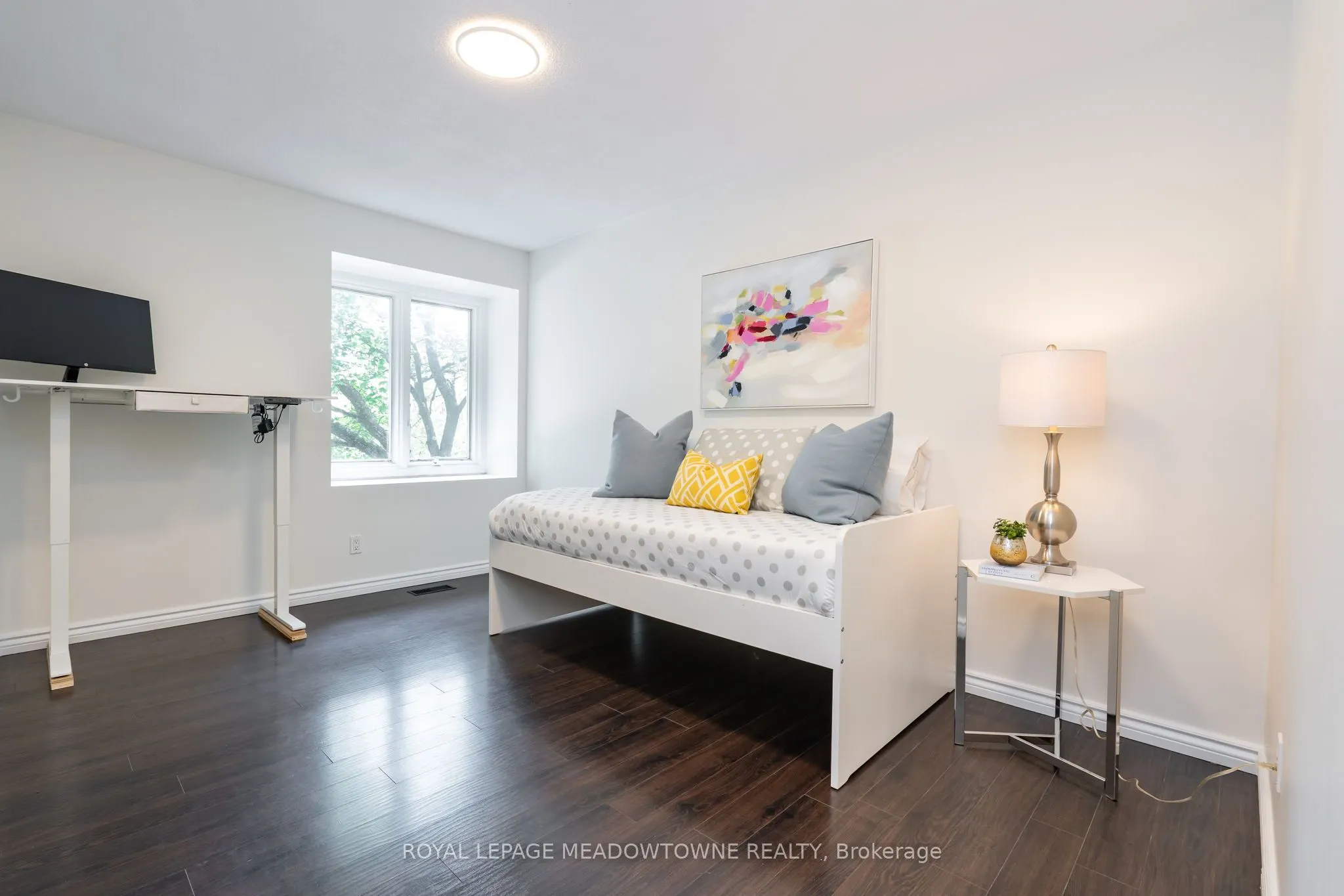 230 Kribs Street