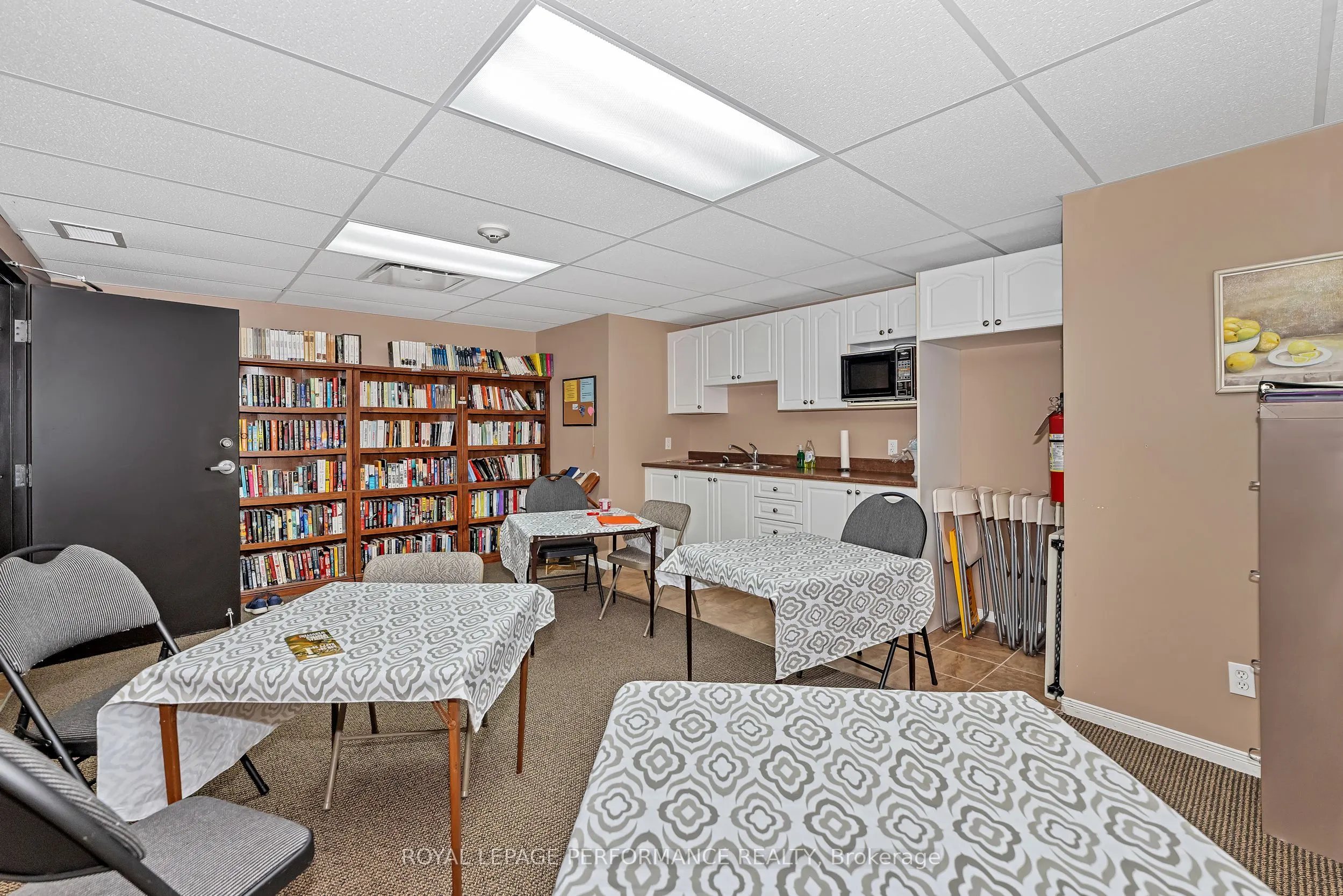 2360 Albert Street, #205