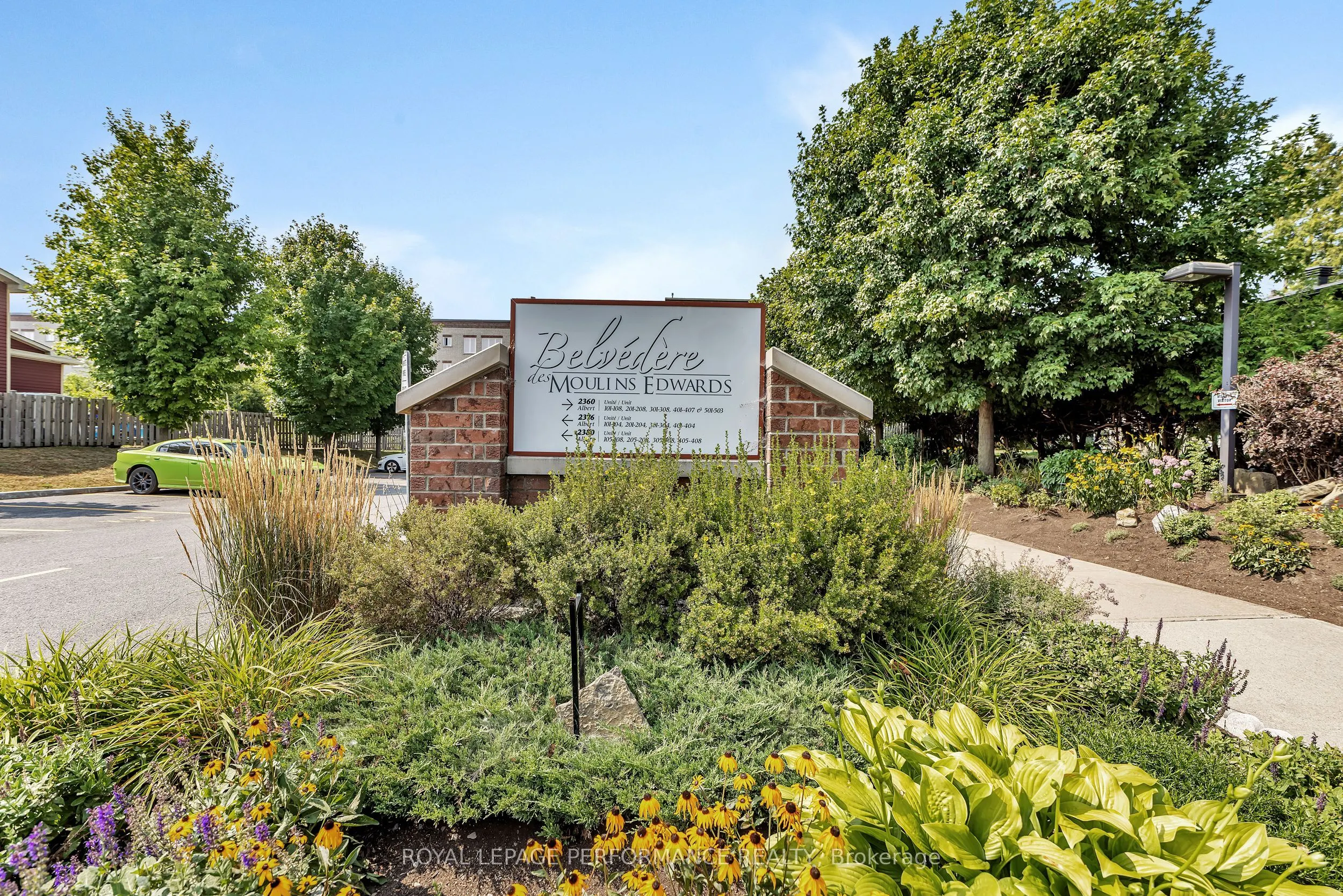 2360 Albert Street, #205