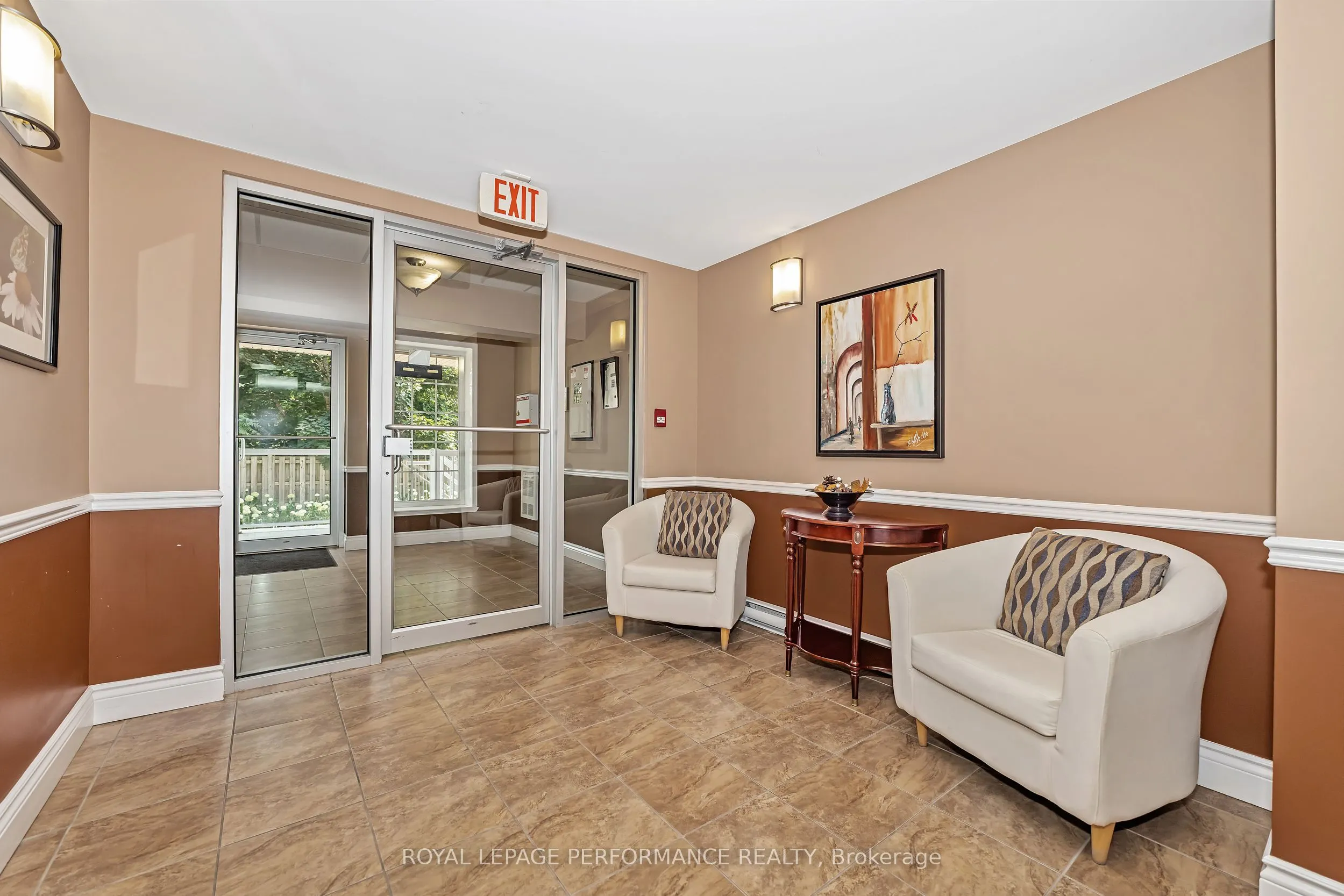 2360 Albert Street, #205