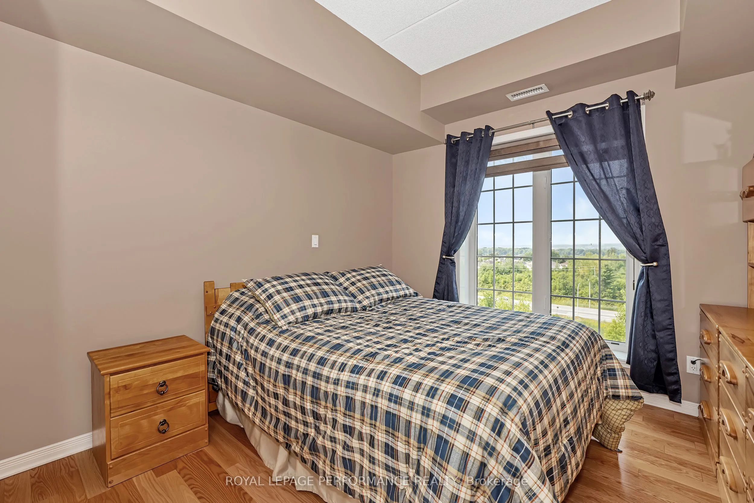 2360 Albert Street, #205