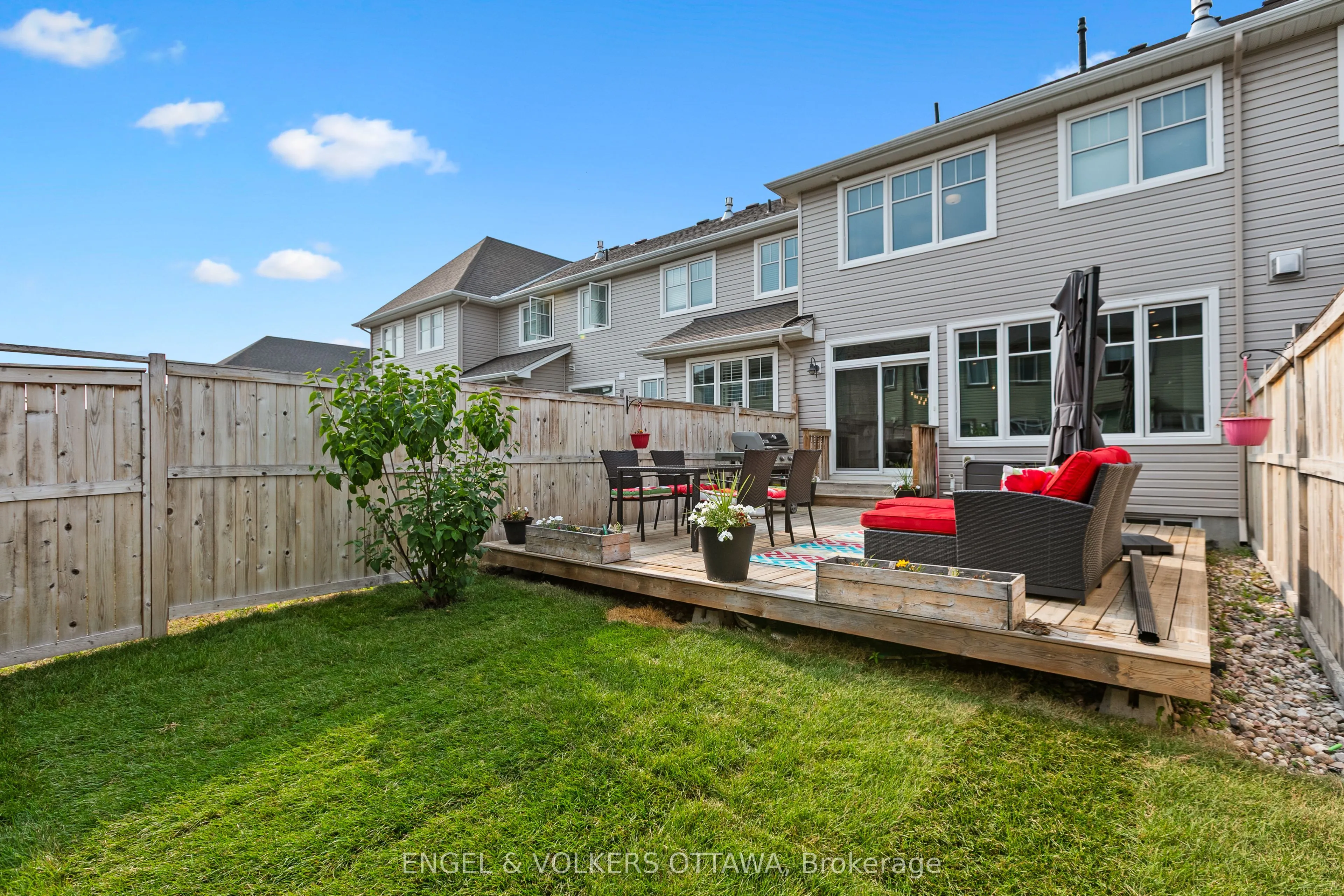 627 Egret Way