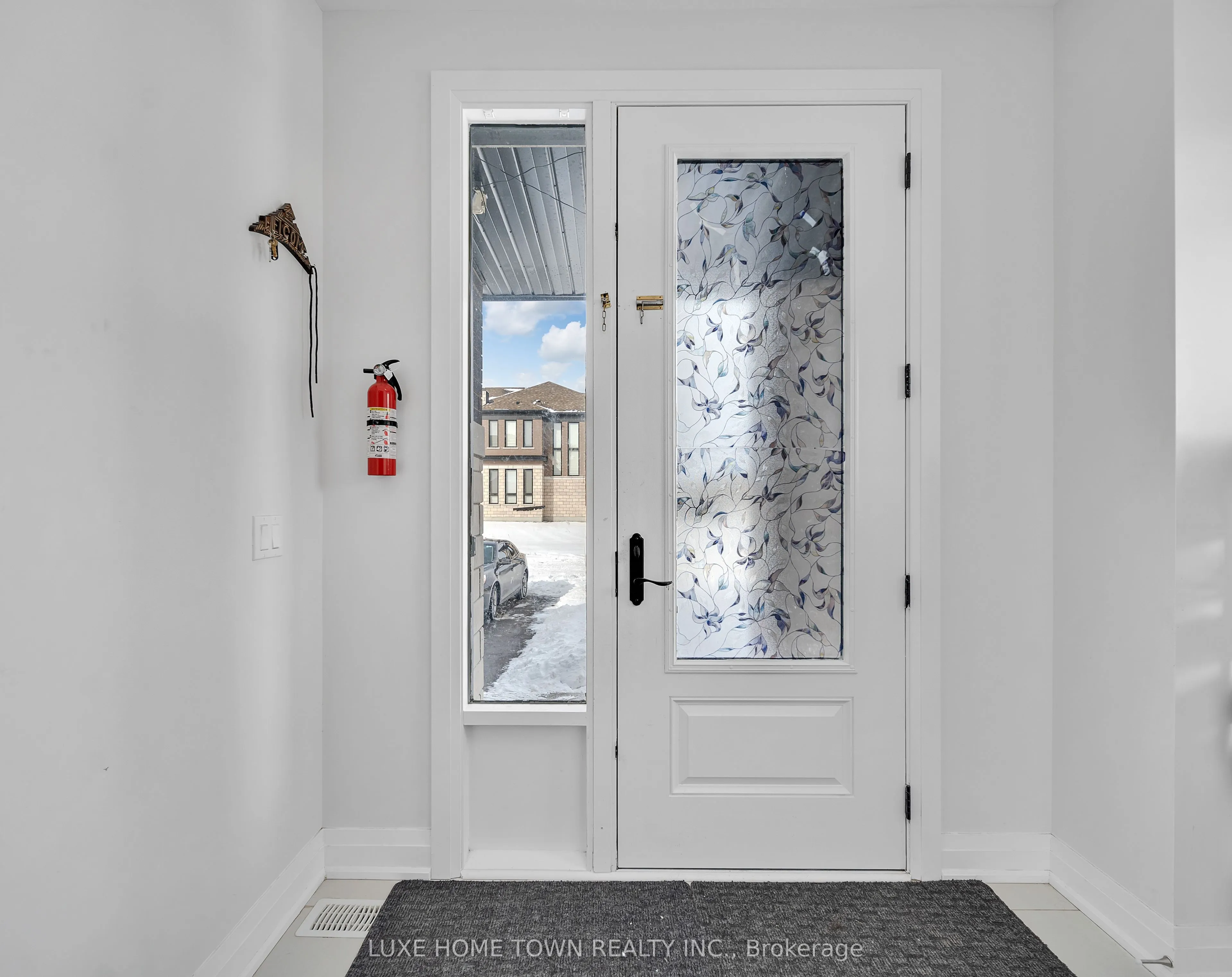 101 Prince Charles Crescent