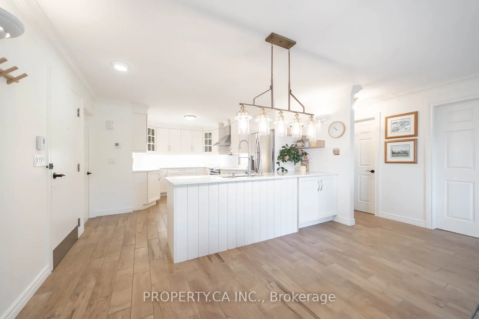 90 King Street, #7