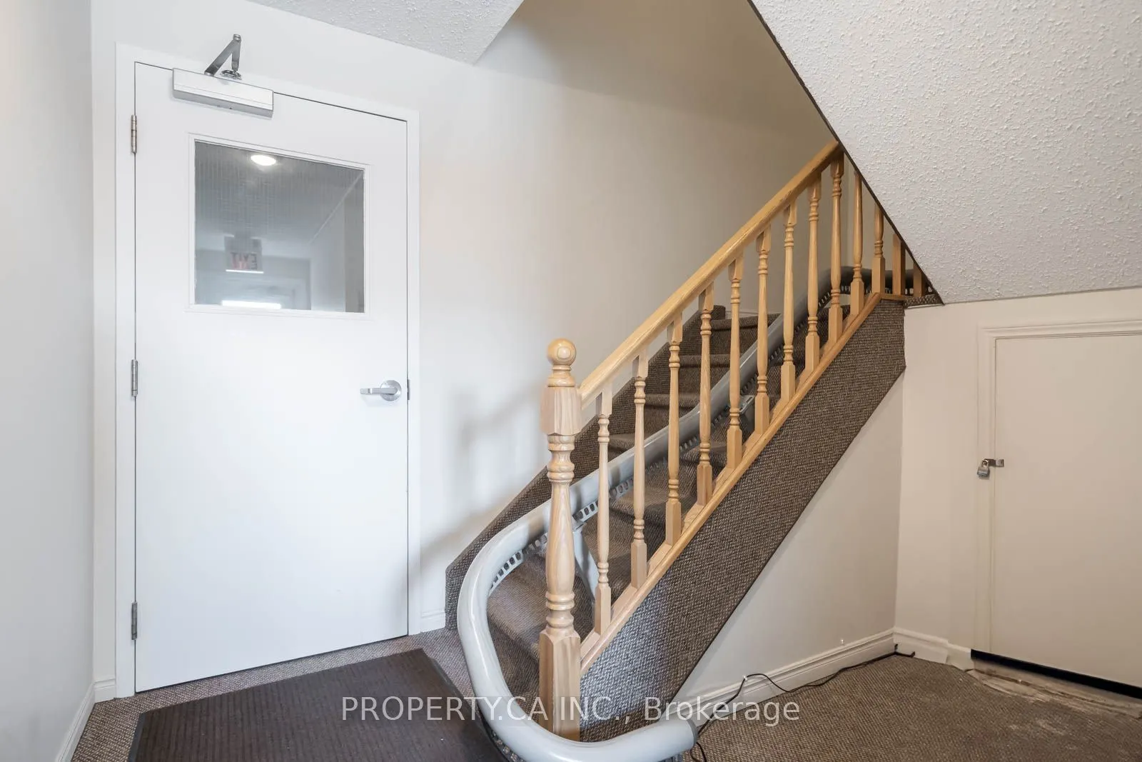 90 King Street, #7