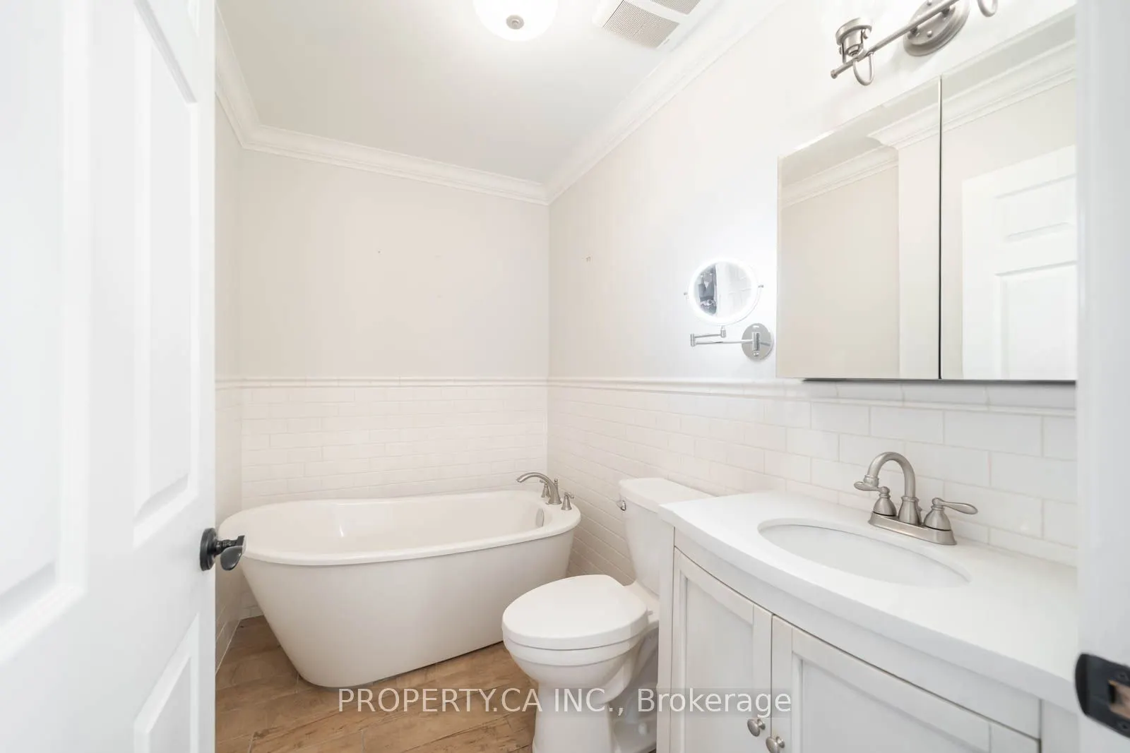 90 King Street, #7