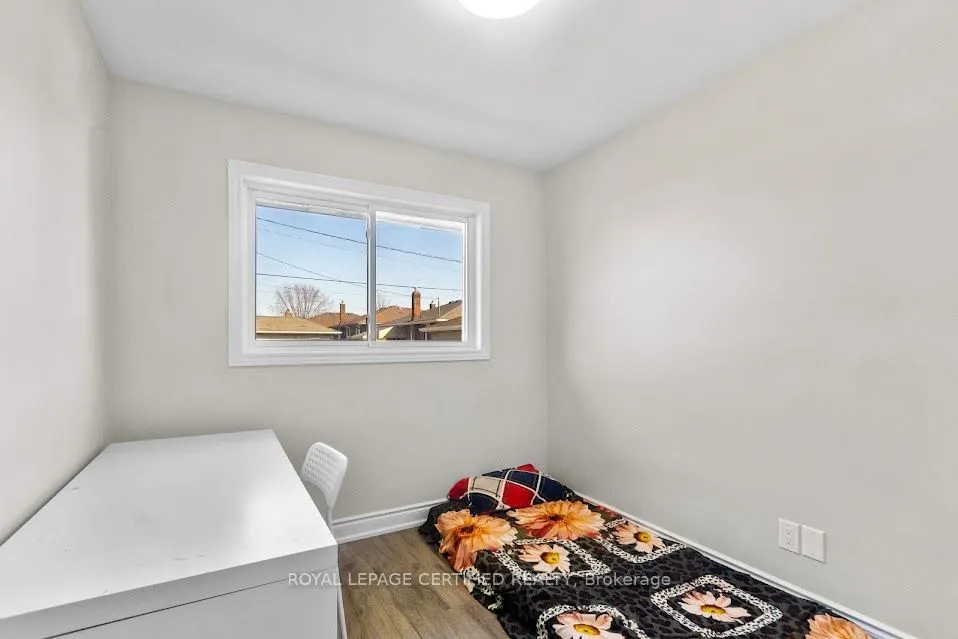 38 Collier Road