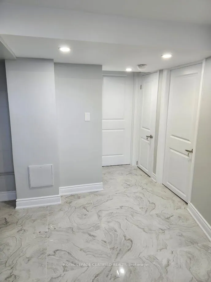 38 Collier Road