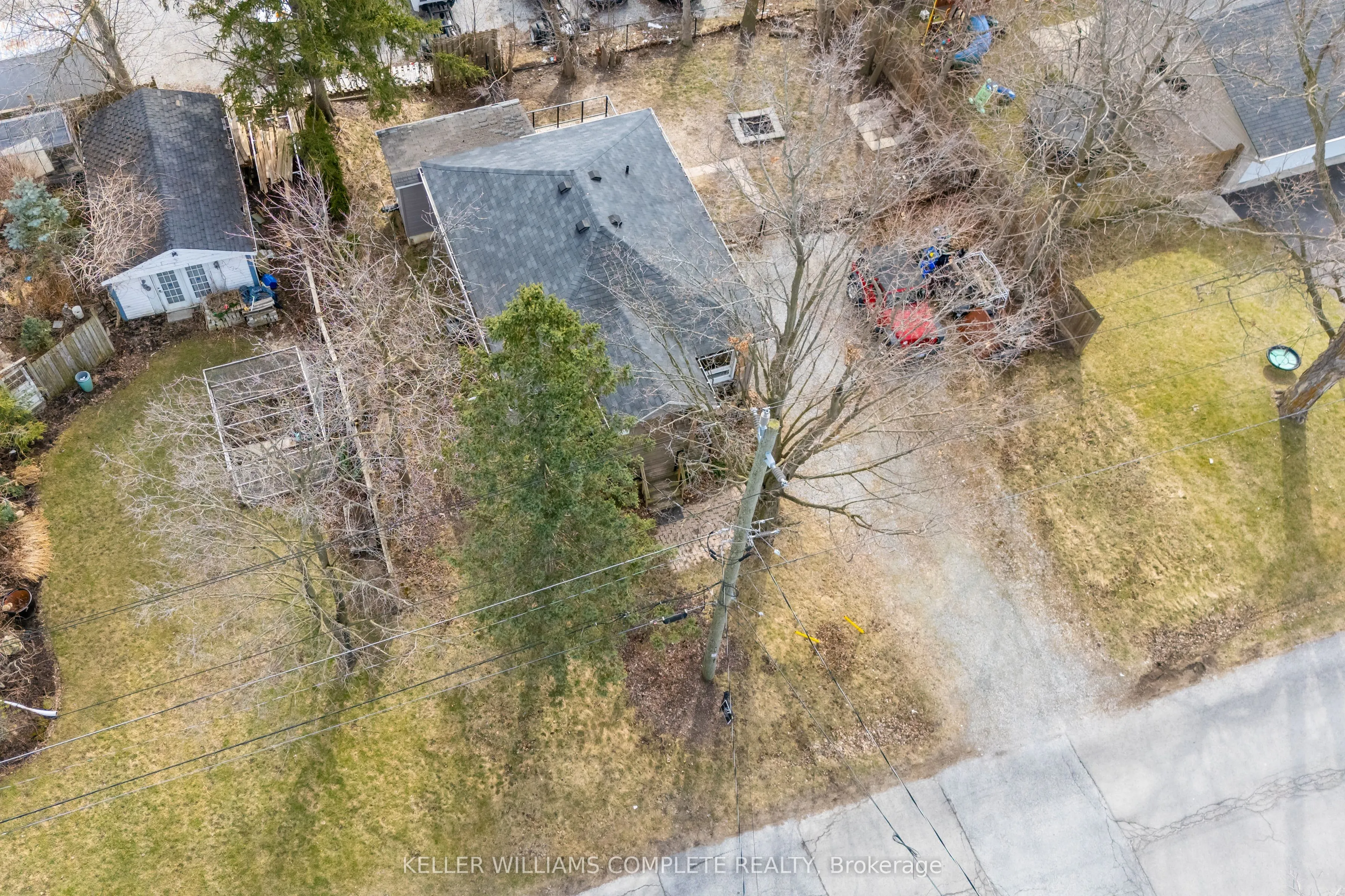 21 Renfrew Street E