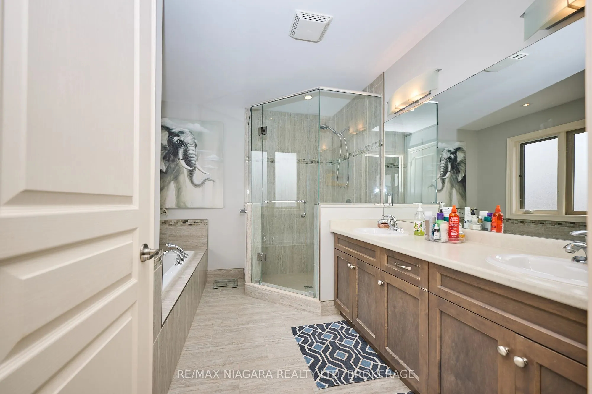 8786 Angie Drive