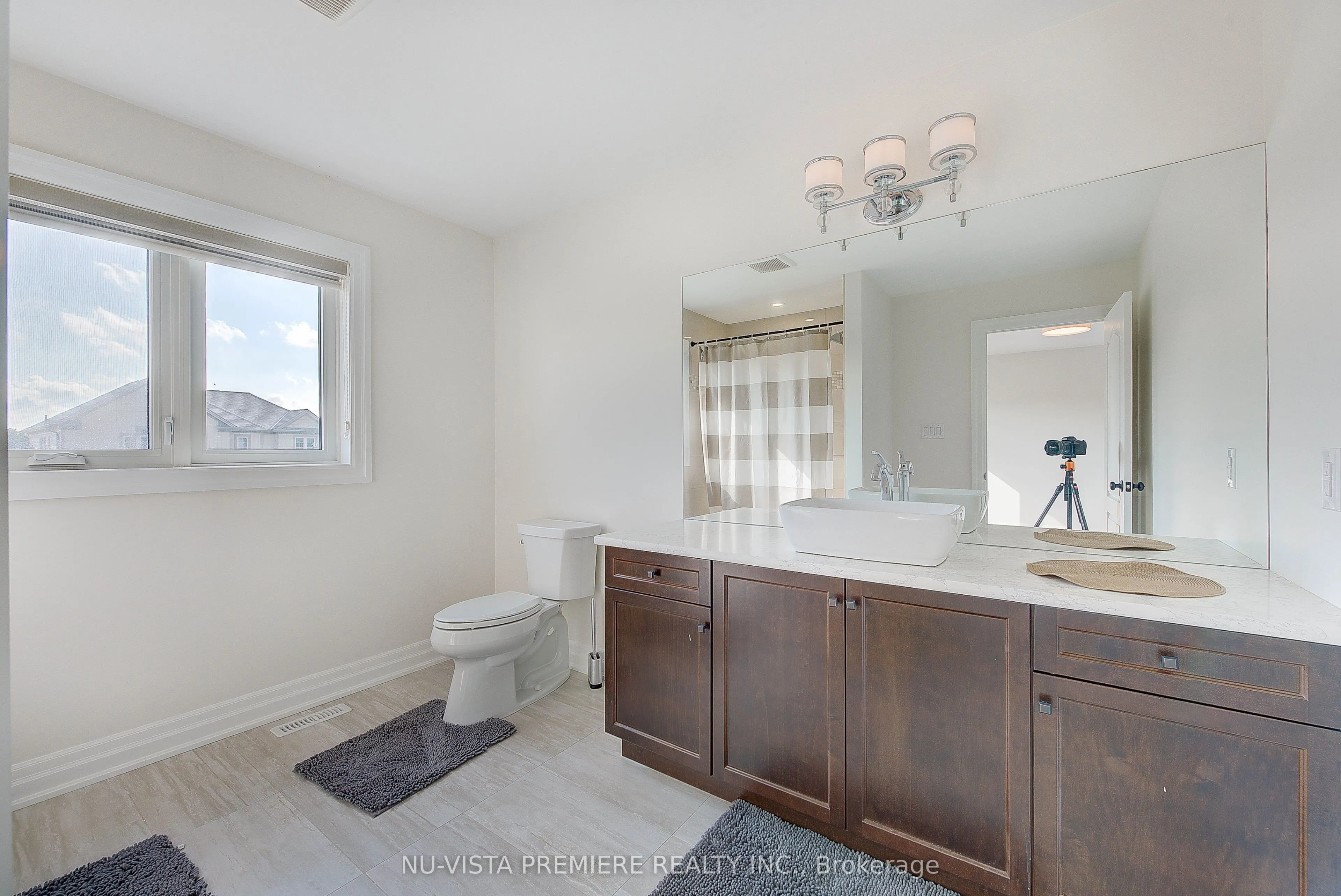 268 SONGBIRD Lane