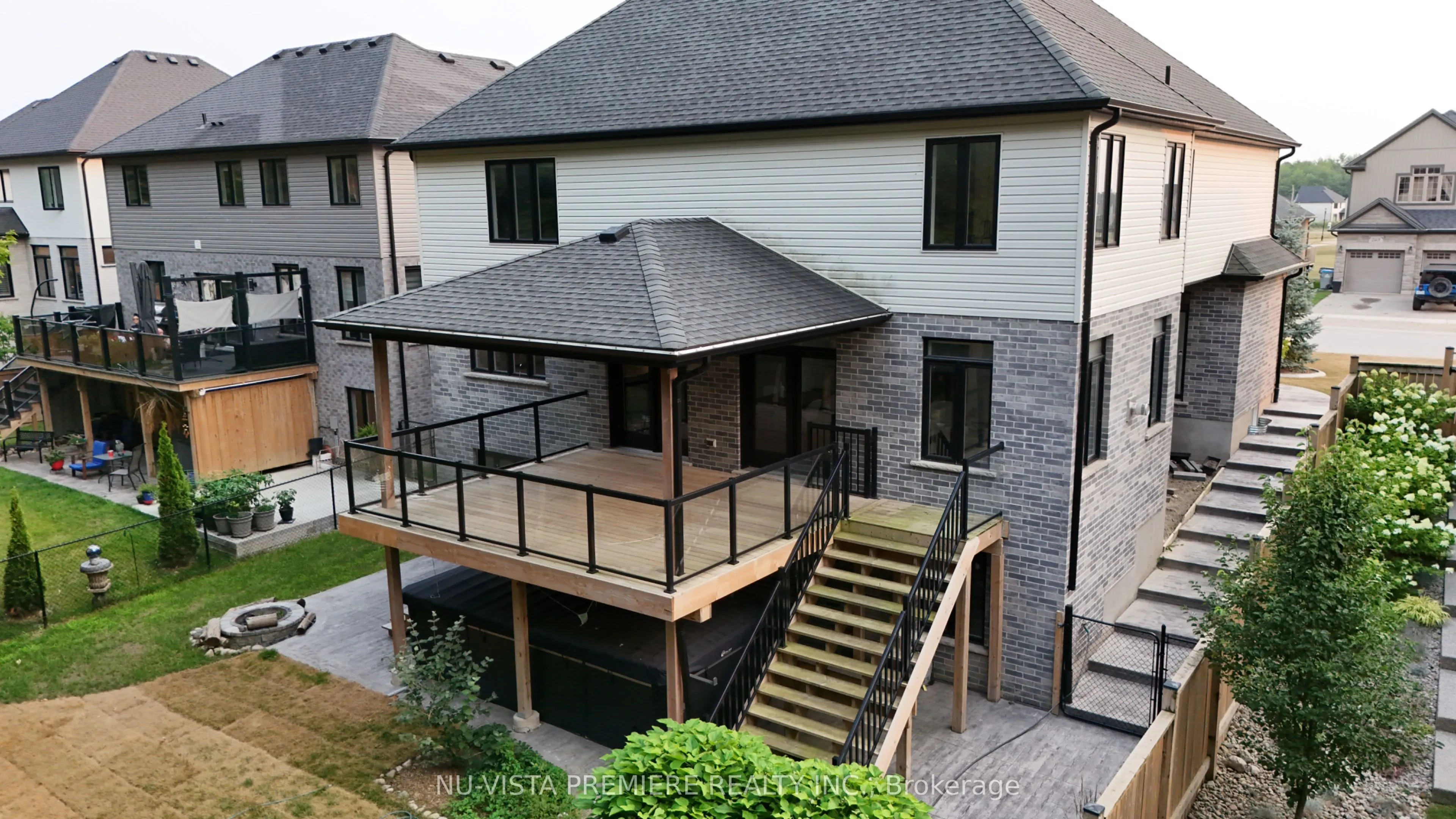 268 SONGBIRD Lane