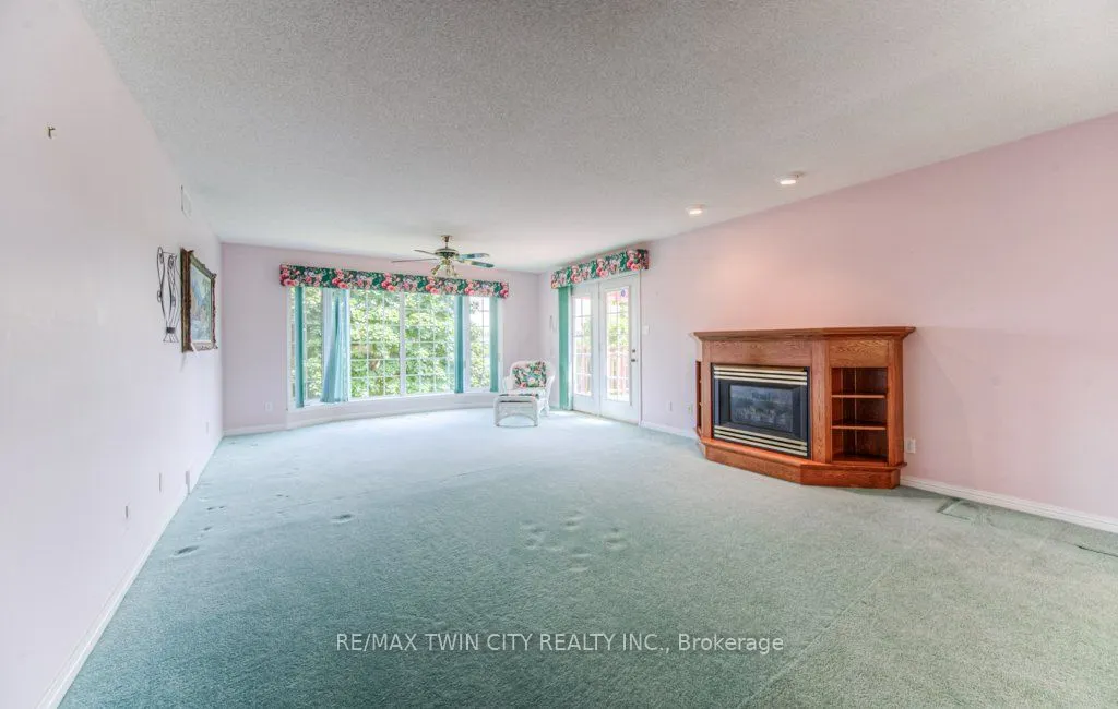 38 Charnwood Court N