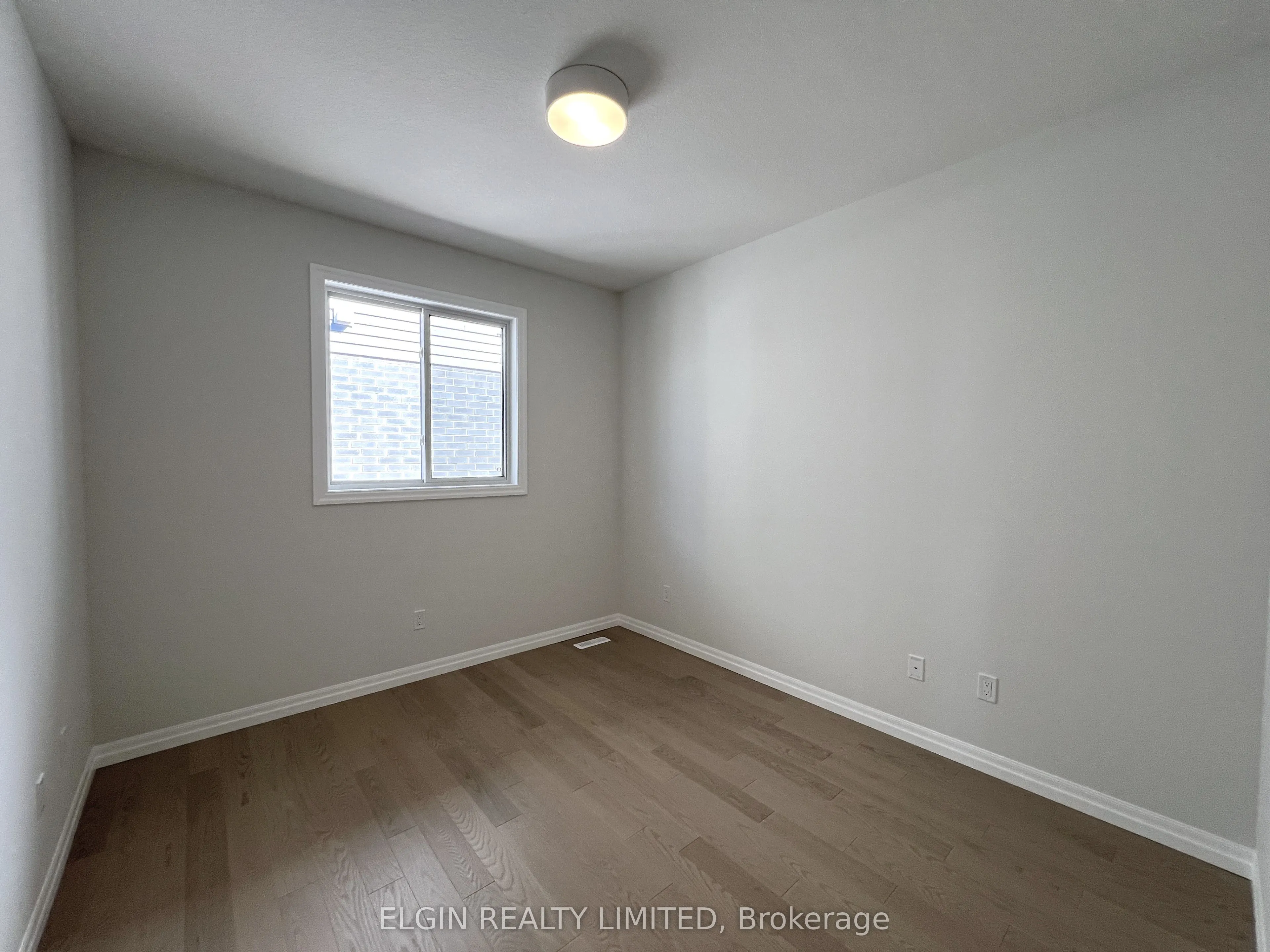 45 Hemlock Crescent