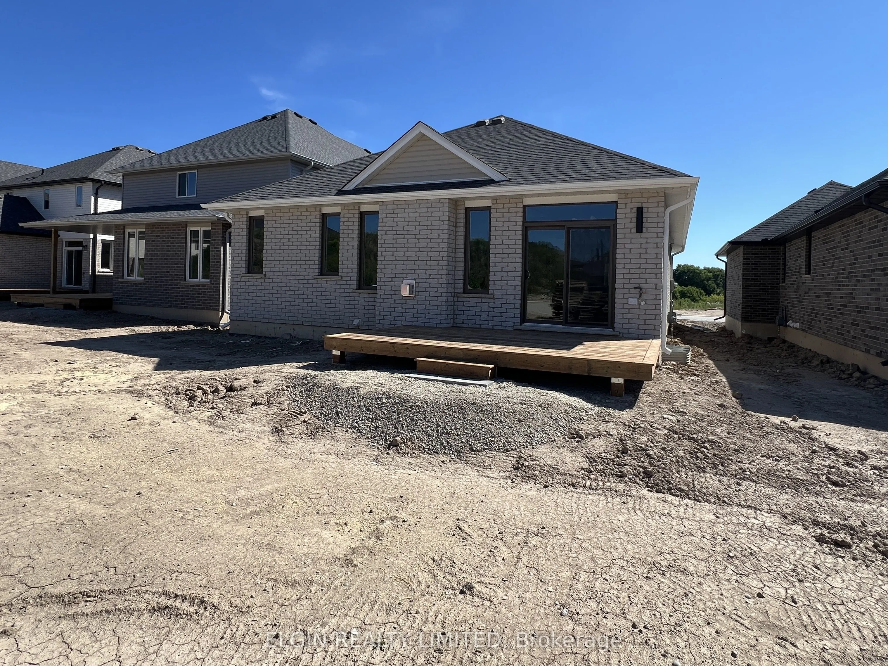 45 Hemlock Crescent