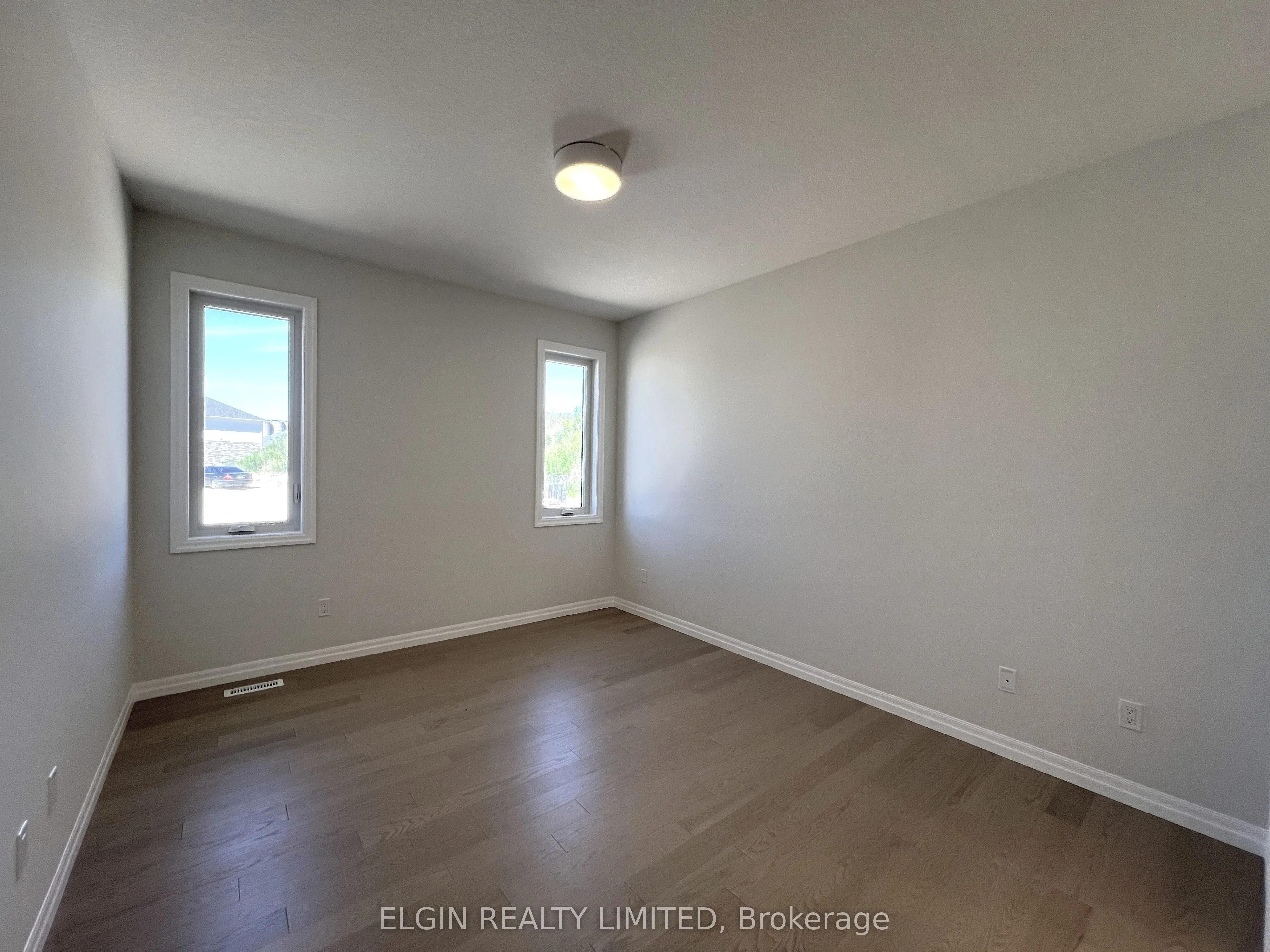 45 Hemlock Crescent