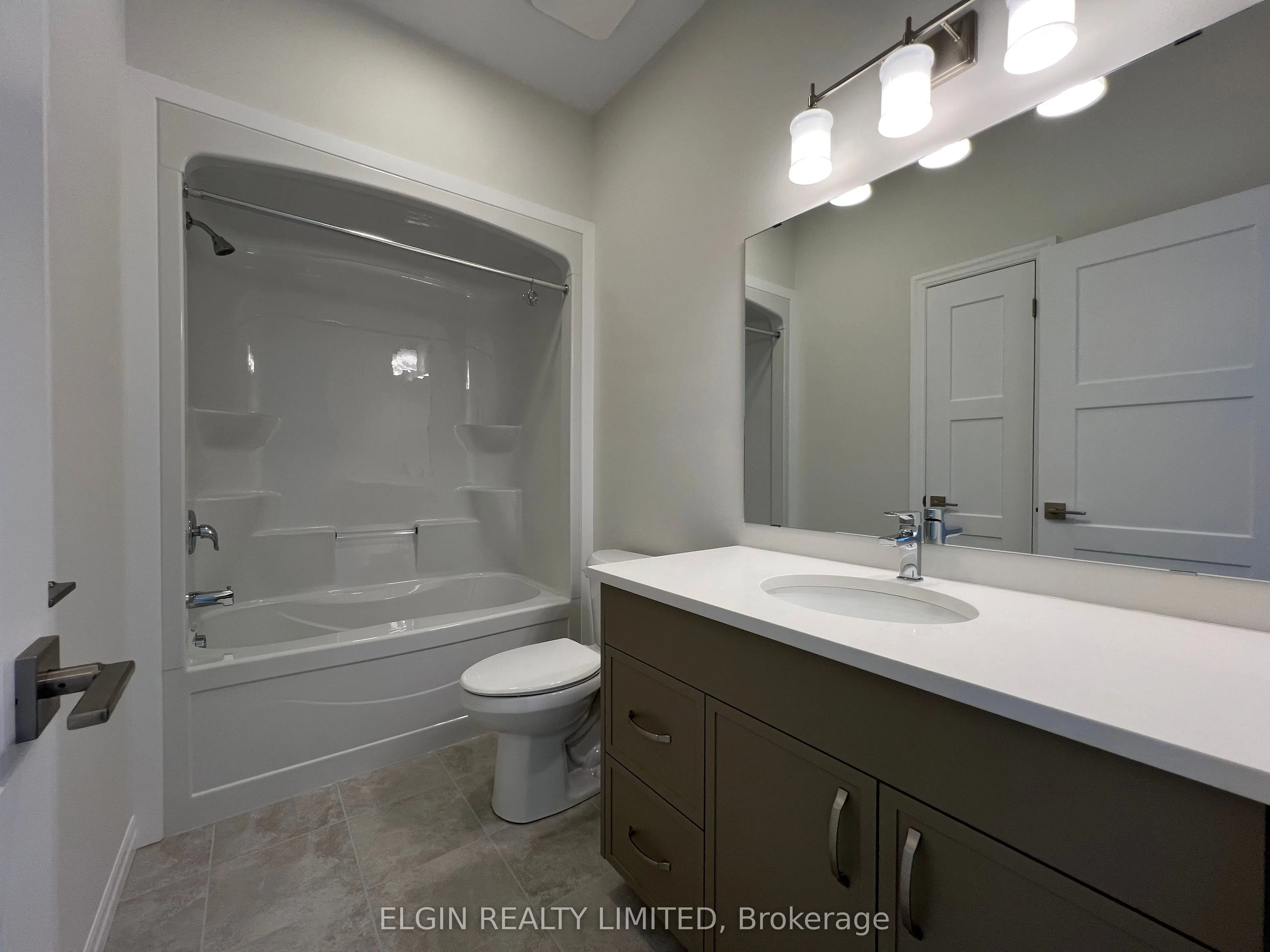 45 Hemlock Crescent