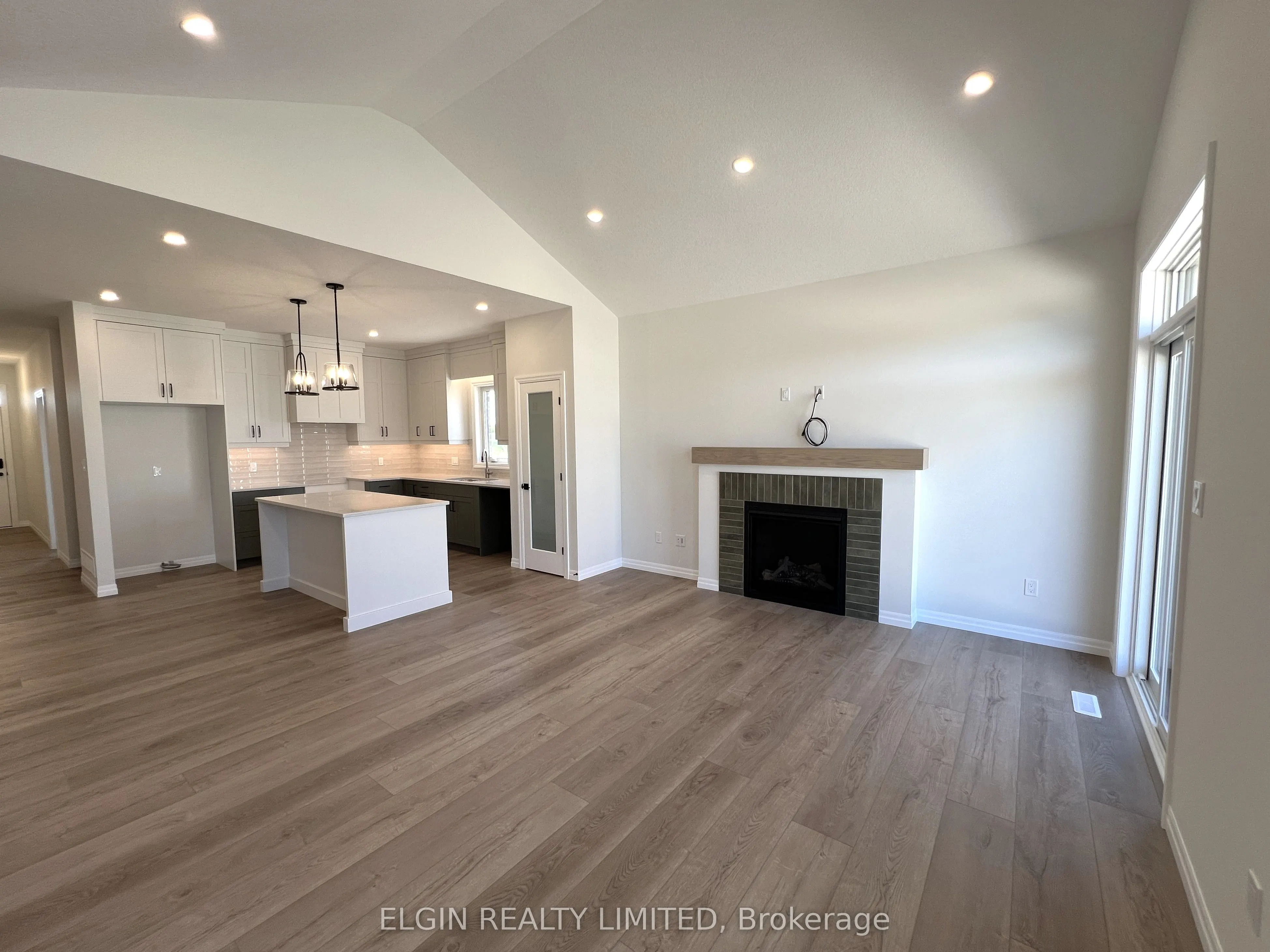 47 Hemlock Crescent